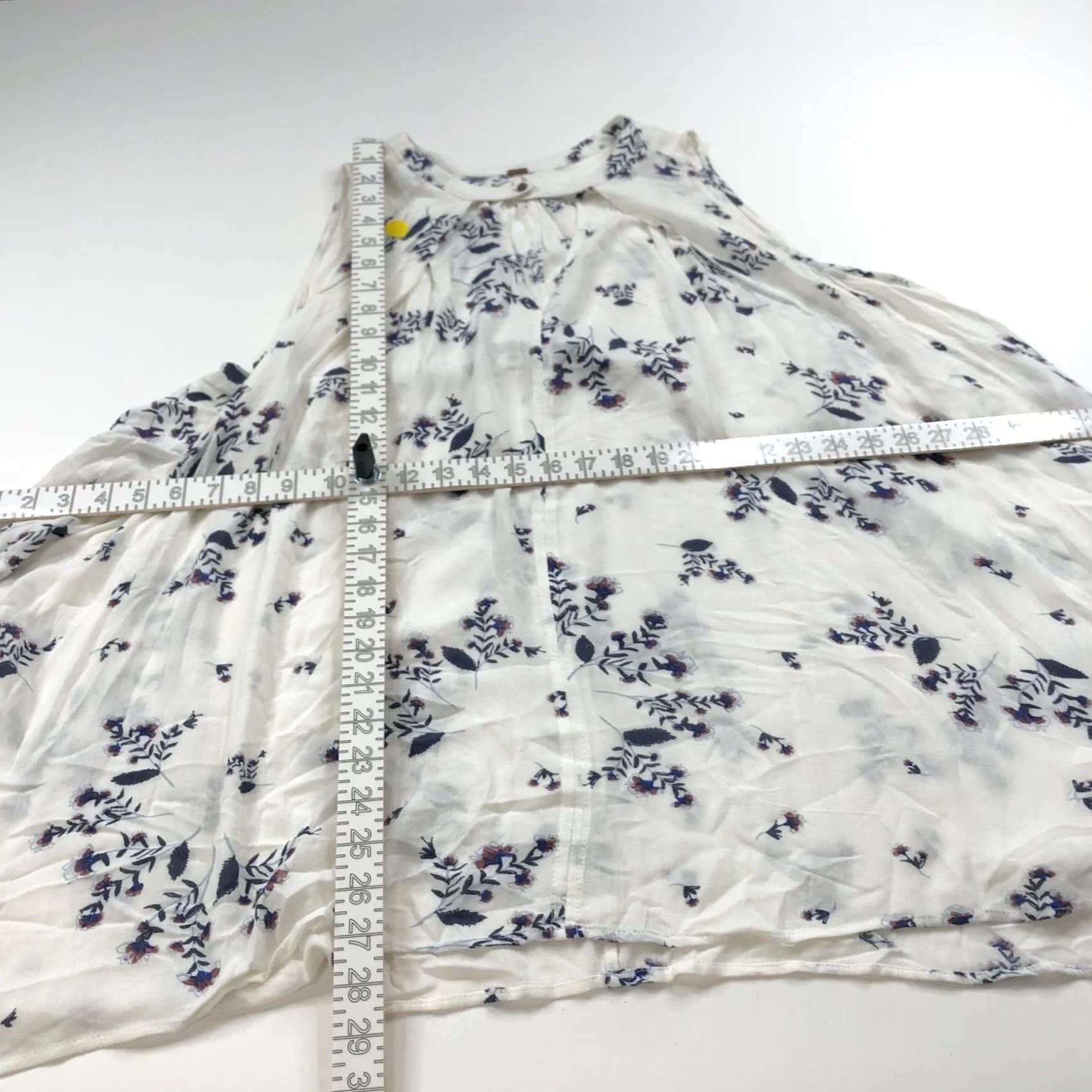 Free People Free People Small White Blue Boho Flowy Pullover Top Blouse NEW With DEFECT Size S / US 4 / IT 40 - 6 Thumbnail