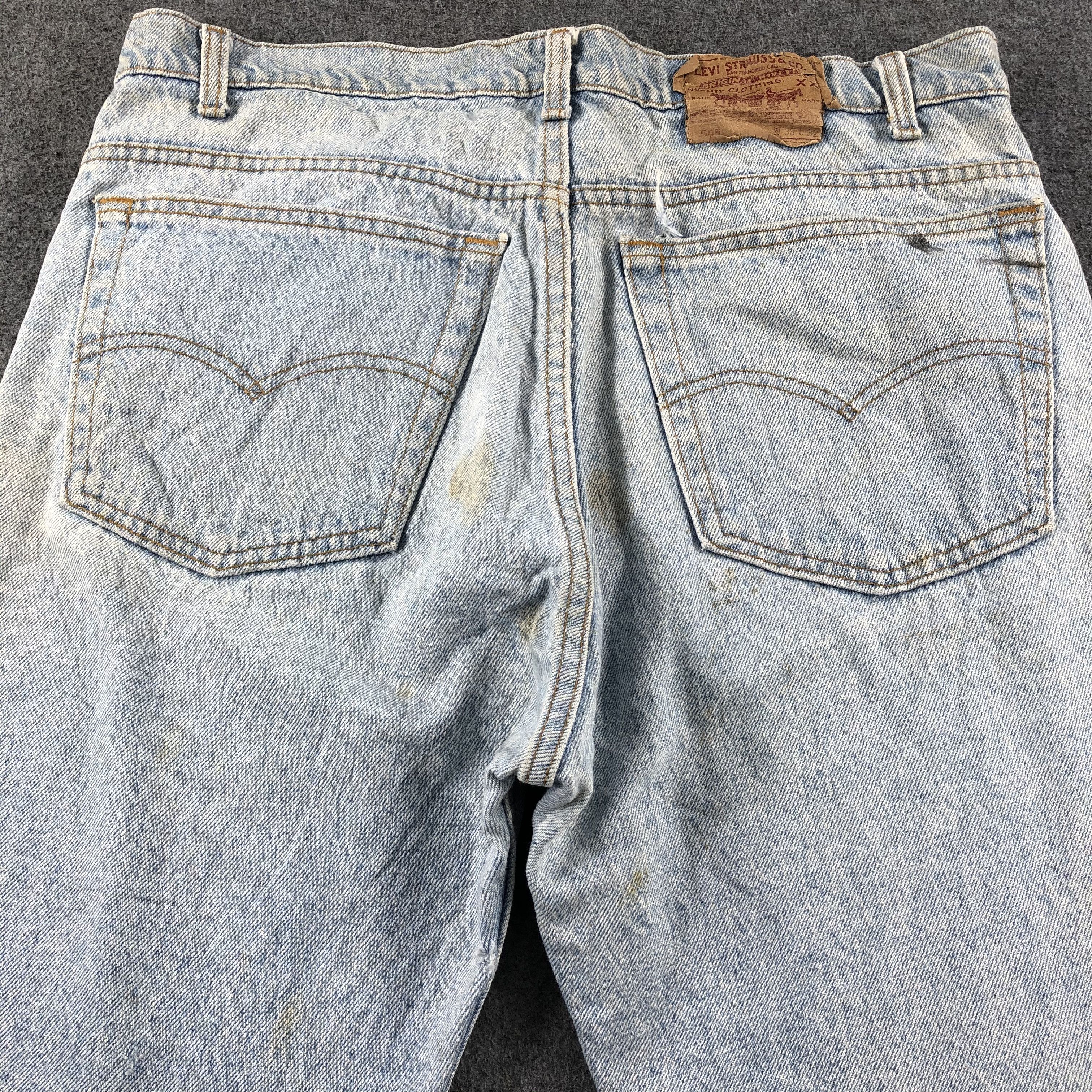 Levi's Vintage 90s Light Wash Levis 505 Jeans-J2593 Size US 36 / EU 52 - 4 Thumbnail