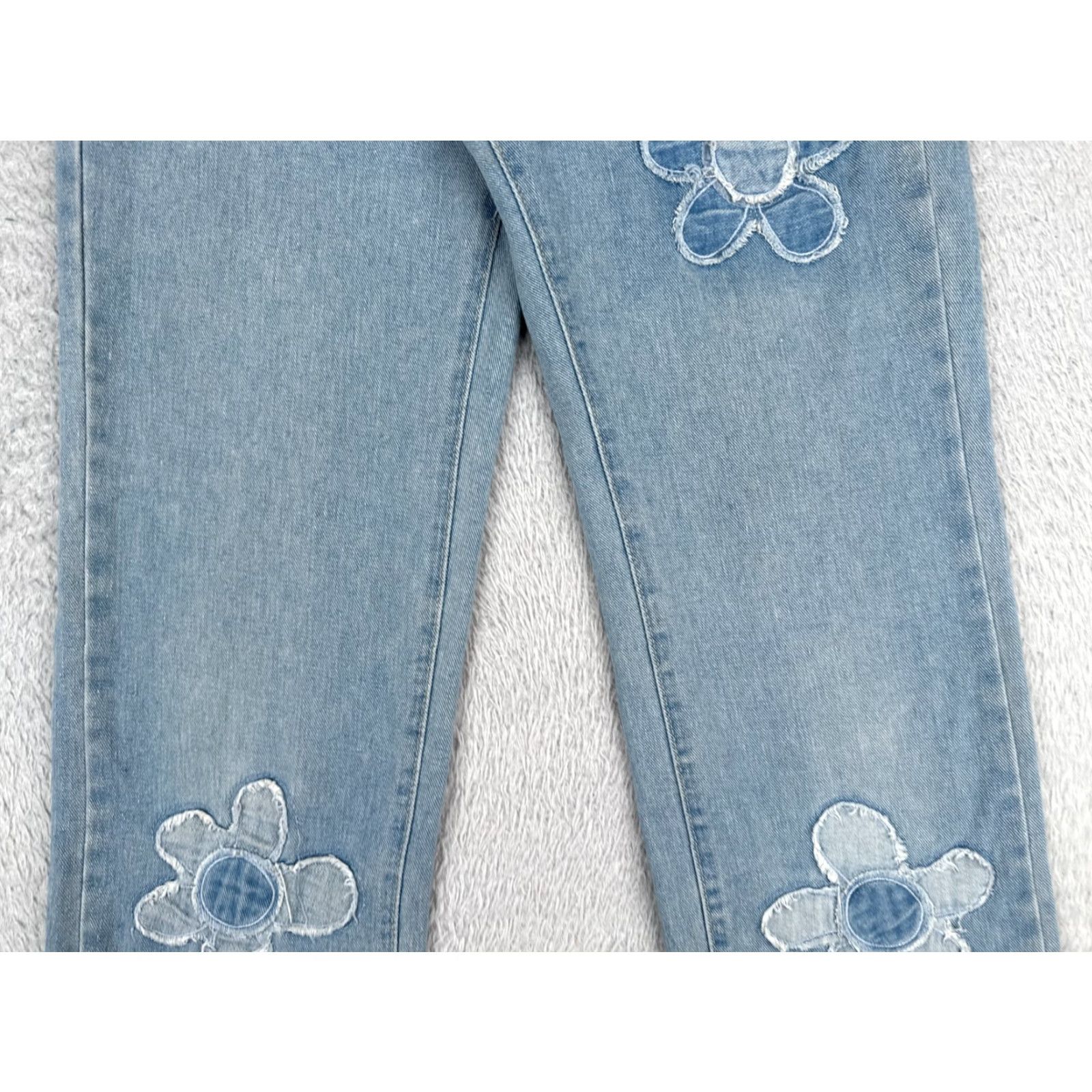Vintage Women Jeans 25 Blue Denim Wide Leg High Rise Cotton 25x28 Flower Patches Sewn Size 42" / US 20 - 3 Thumbnail