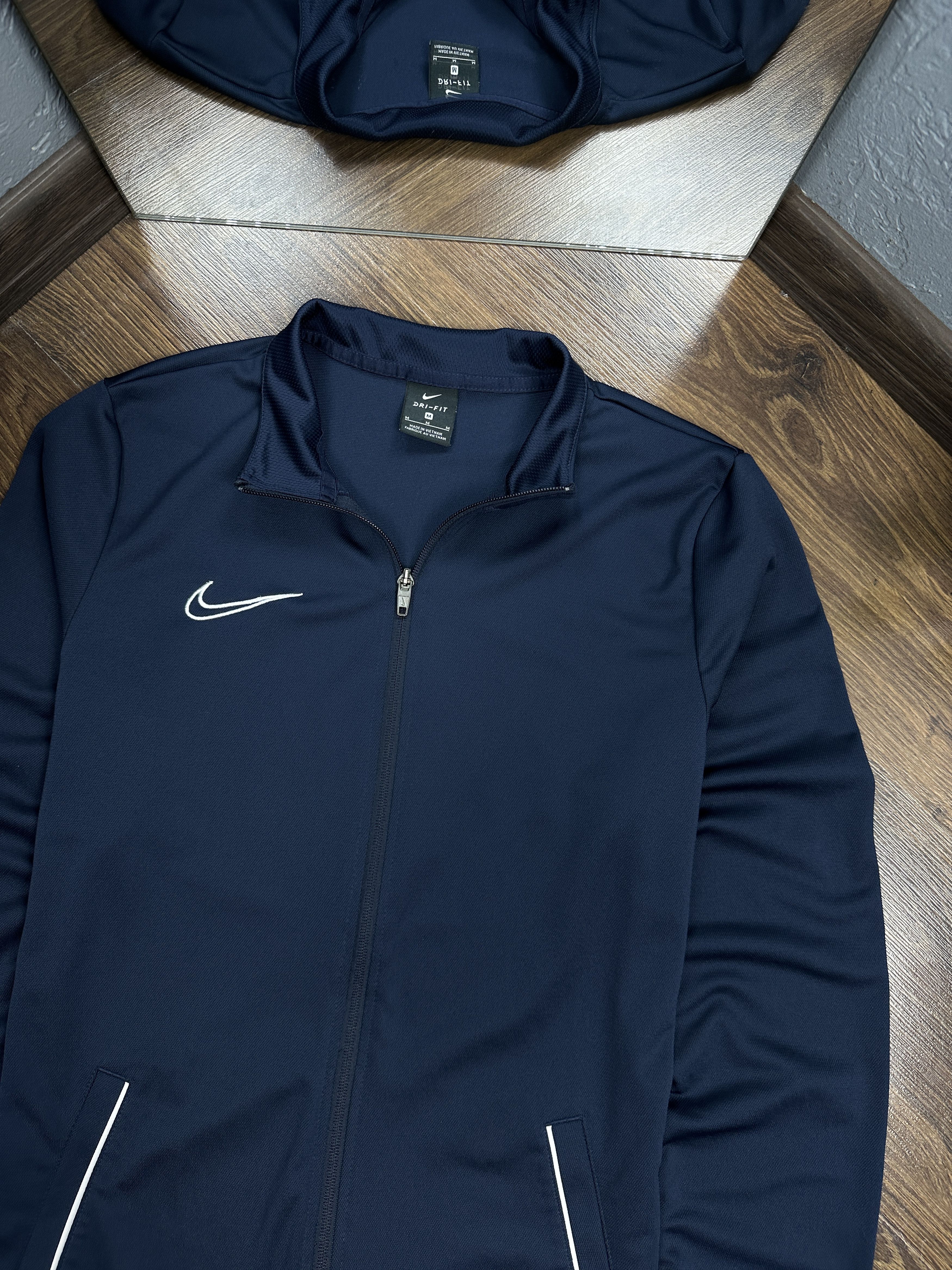 Nike Nike Dri Fit Track Top Jacket Size US M / EU 48-50 / 2 - 2 Thumbnail