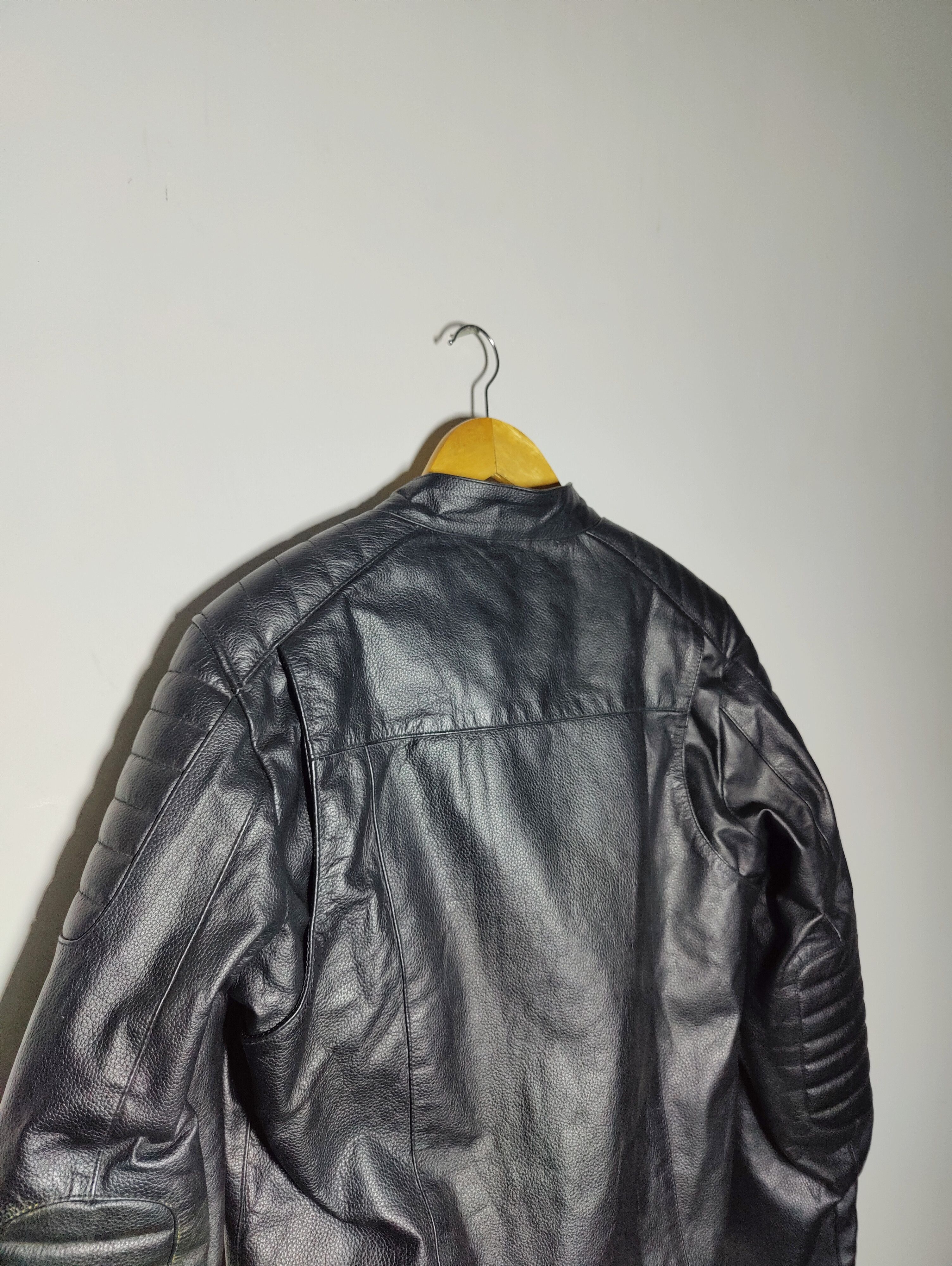 Vintage 🔥🔥 MATT BLACK FASHION LEATHER JACKET Size US S / EU 44-46 / 1 - 6 Thumbnail