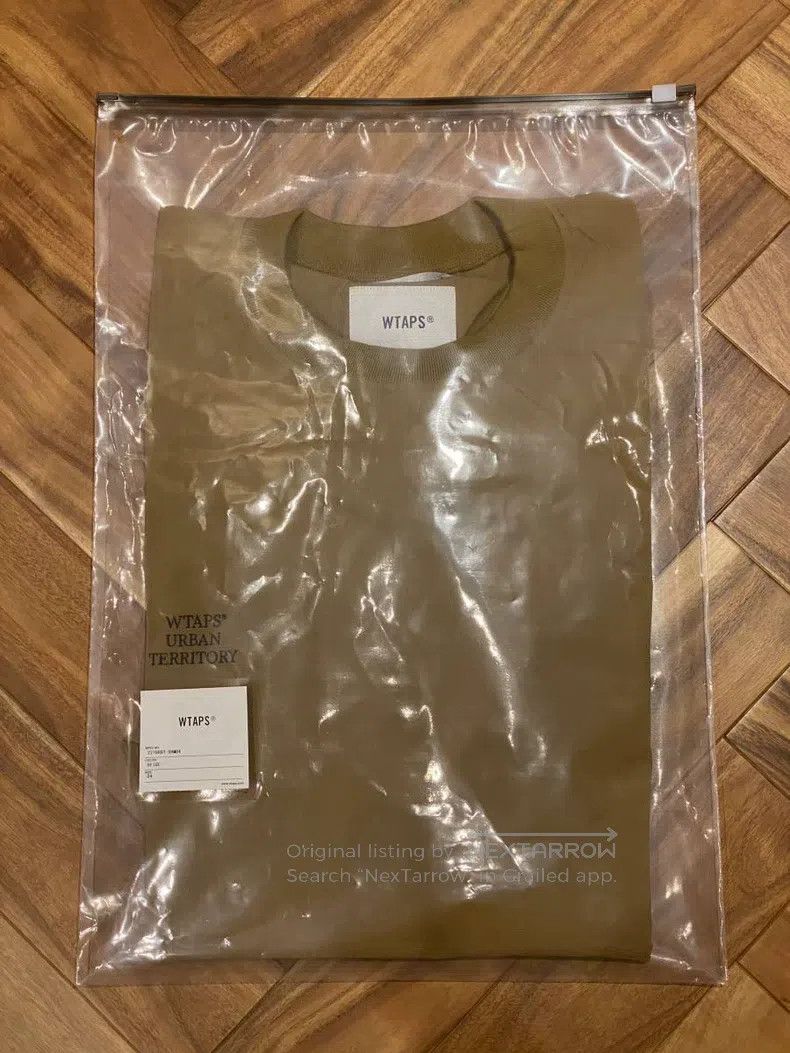 Wtaps Wtaps The hooded jacket is a single-layer jacket. Size US XL / EU 56 / 4 - 8 Thumbnail