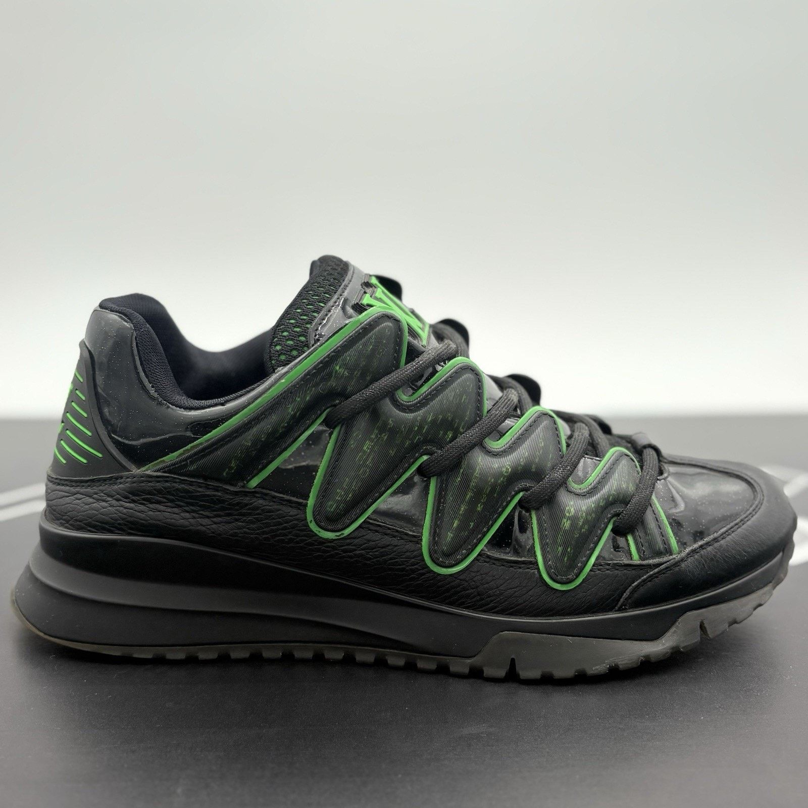 Louis Vuitton Louis Vuitton Digital Zig Zag Sneaker ' Black Green ' Size US 9 / EU 42 - 2 Thumbnail