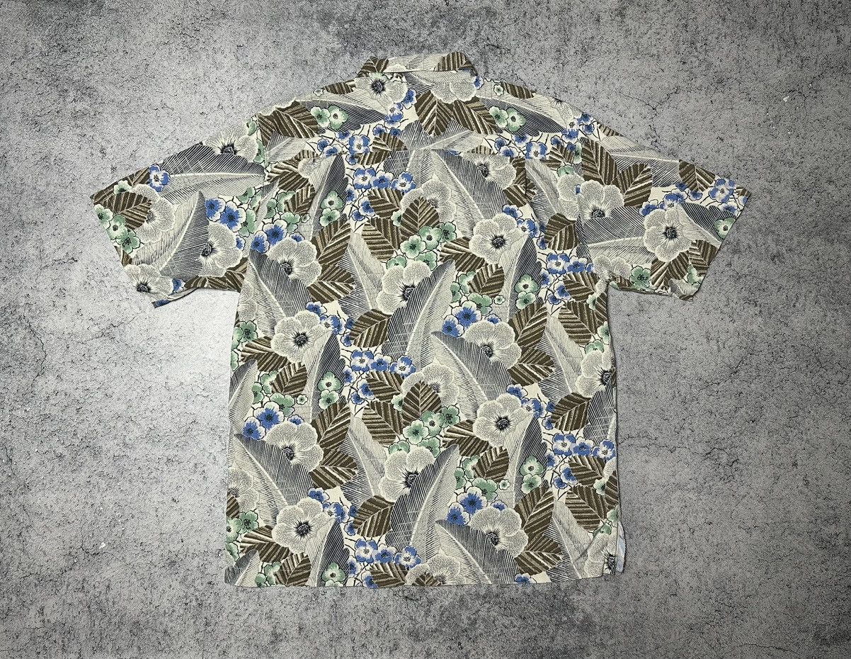 Tommy Bahama Tommy Bahama 100% Silk Hawaiian Shirt Size US M / EU 48-50 / 2 - 10 Thumbnail