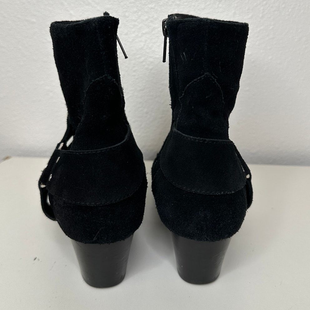 Other Caverley Black Suede Western Heeled Zip Ankle Booties 39 / 8 Size US 8 / IT 38 - 3 Thumbnail