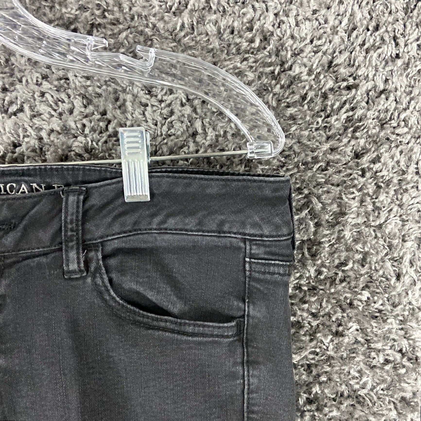 American Eagle Outfitters American Eagle Outfitters Jeans Adult 10 Black Distressed Skinny Womens Size 32" / US 10 / IT 46 - 4 Thumbnail