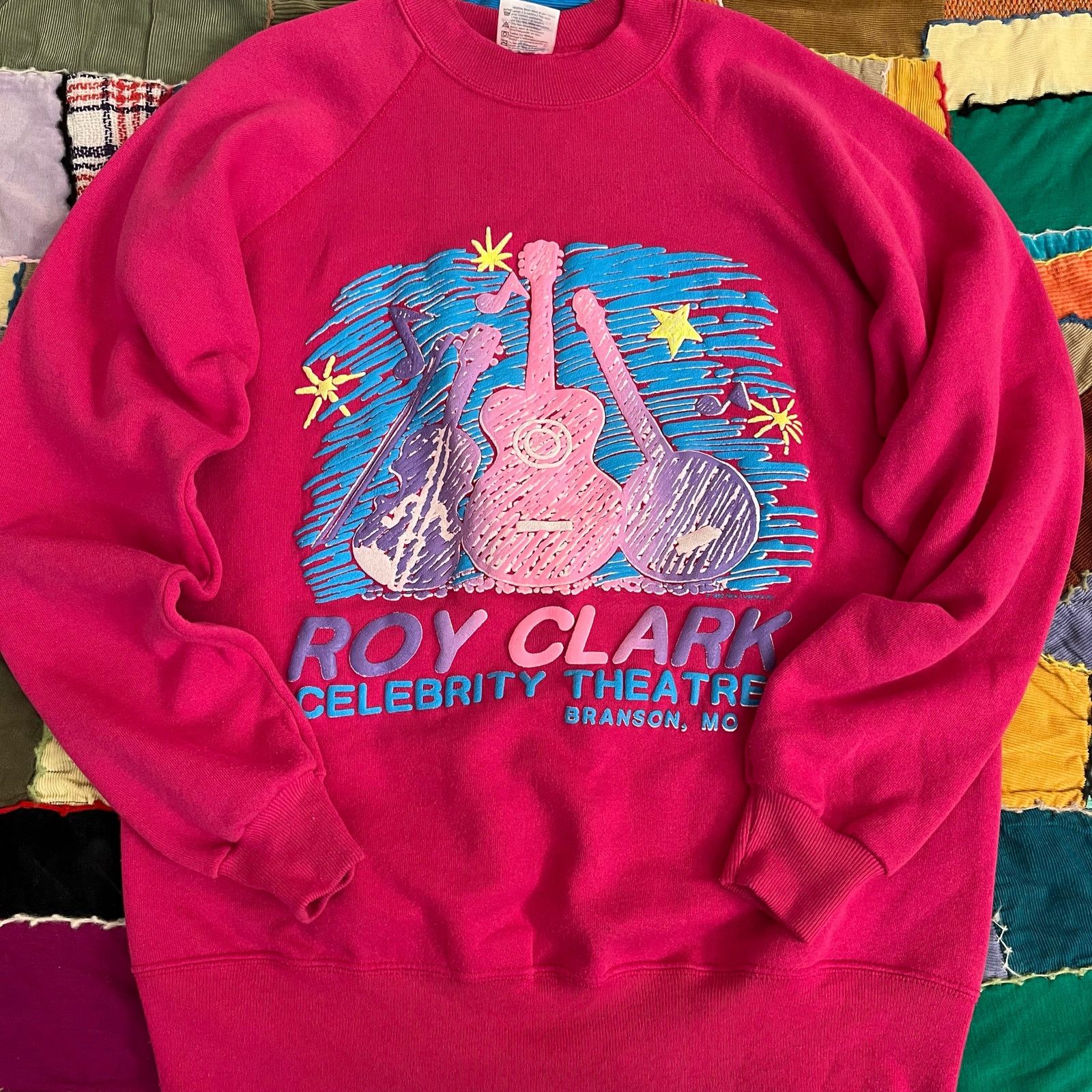 Hanes Vintage Branson Missouri Guitar Puff Printed Pink Crewneck Size US L / EU 52-54 / 3 - 1 Thumbnail