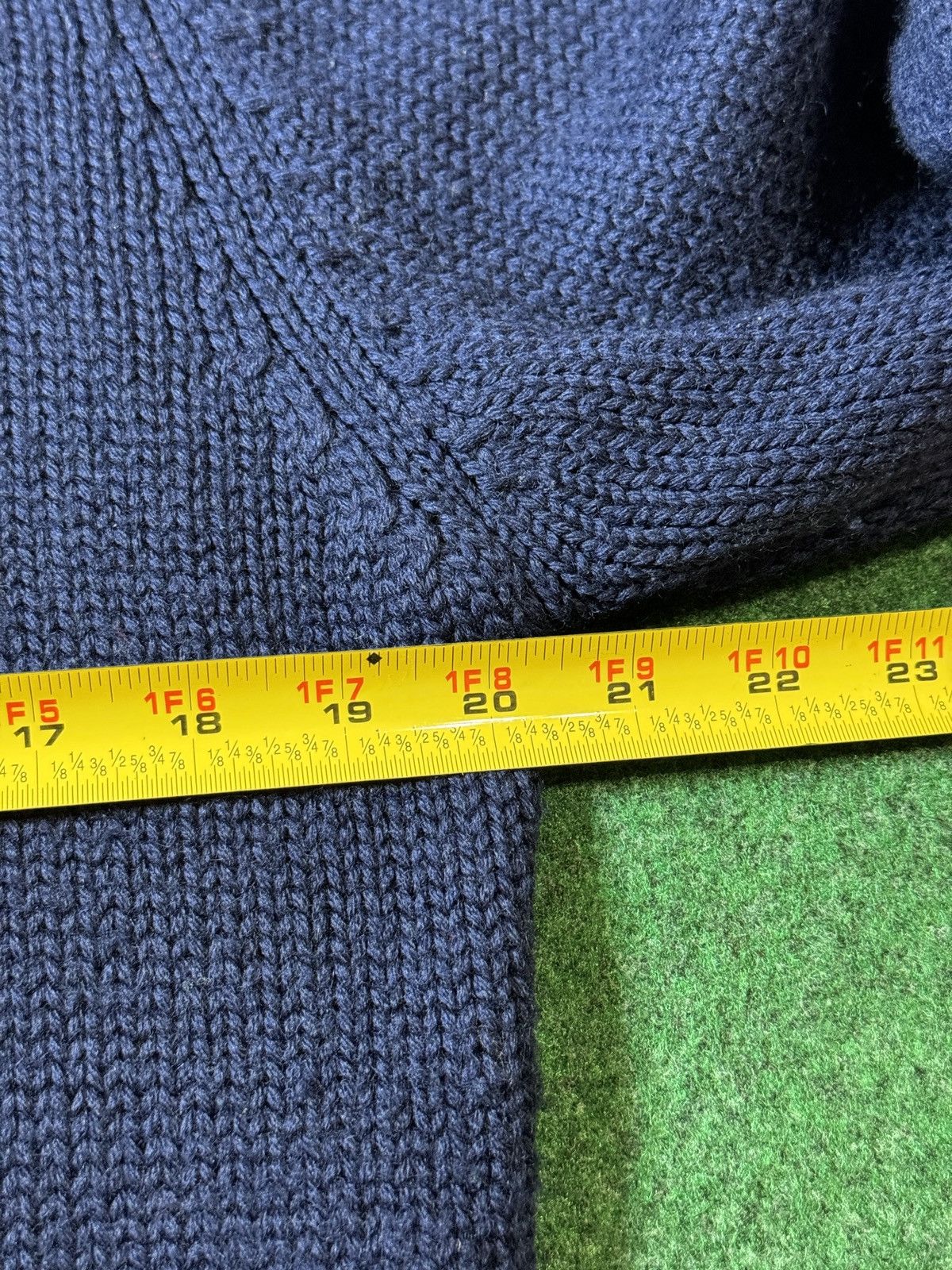 Vintage × Woolrich Woolen Mills Vtg 90s Woolrich Wool Large Slim Fit Navy Pullover Sweater Size US L / EU 52-54 / 3 - 4 Thumbnail