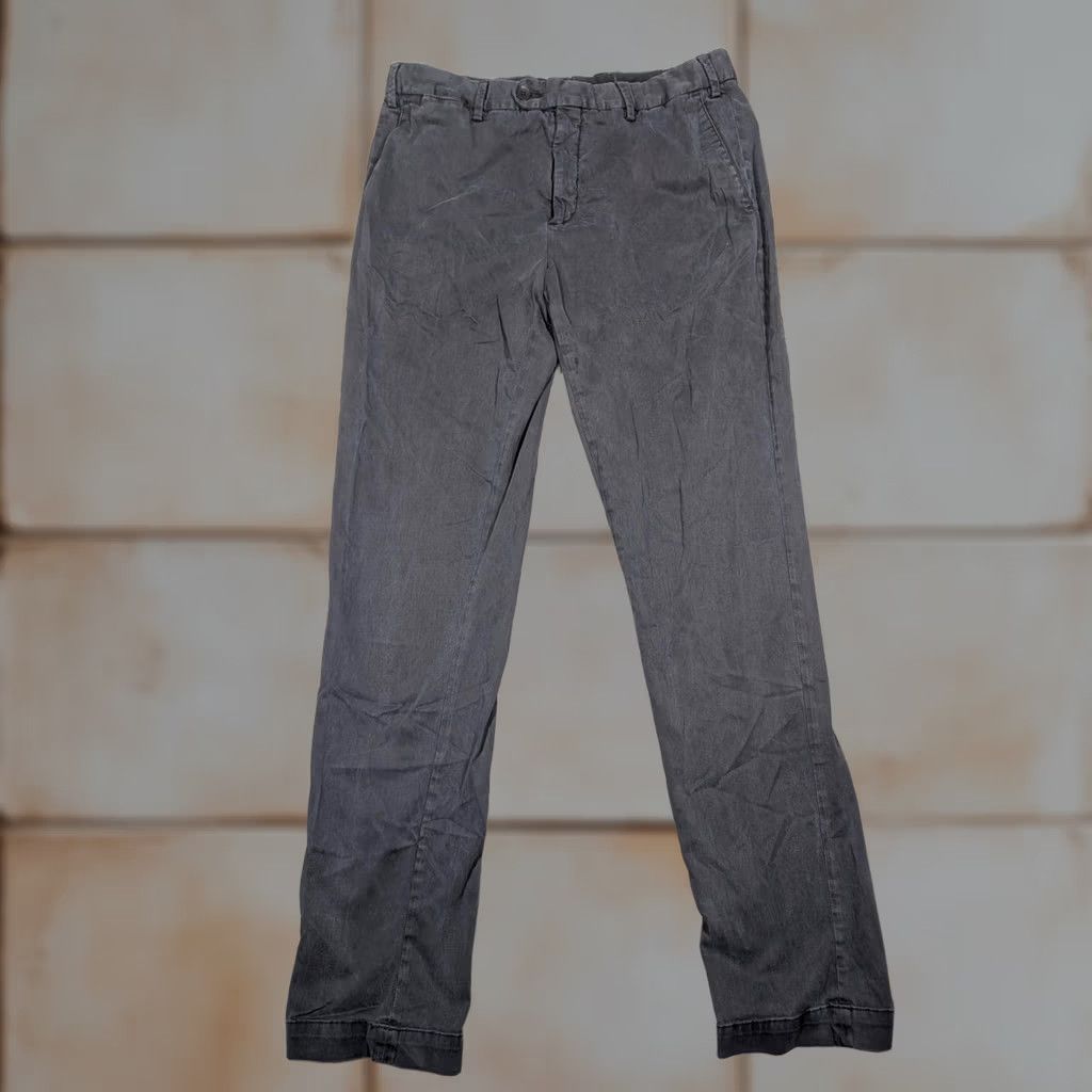 Saks Fifth Avenue Saks Fifth Avenue Pants Mens 34x32 Gray Modern Slim Chino Stretch Casual Italy Pants Mens 34 Gray Slim Modern 90s? Size US 34 / EU 50 - 1 Thumbnail