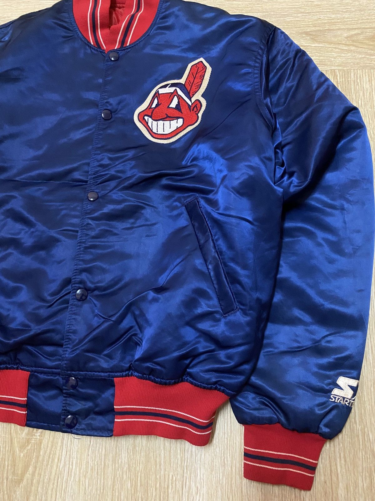 Starter Vintage starter cleveland indians satin varsity jacket Size US M / EU 48-50 / 2 - 2 Thumbnail