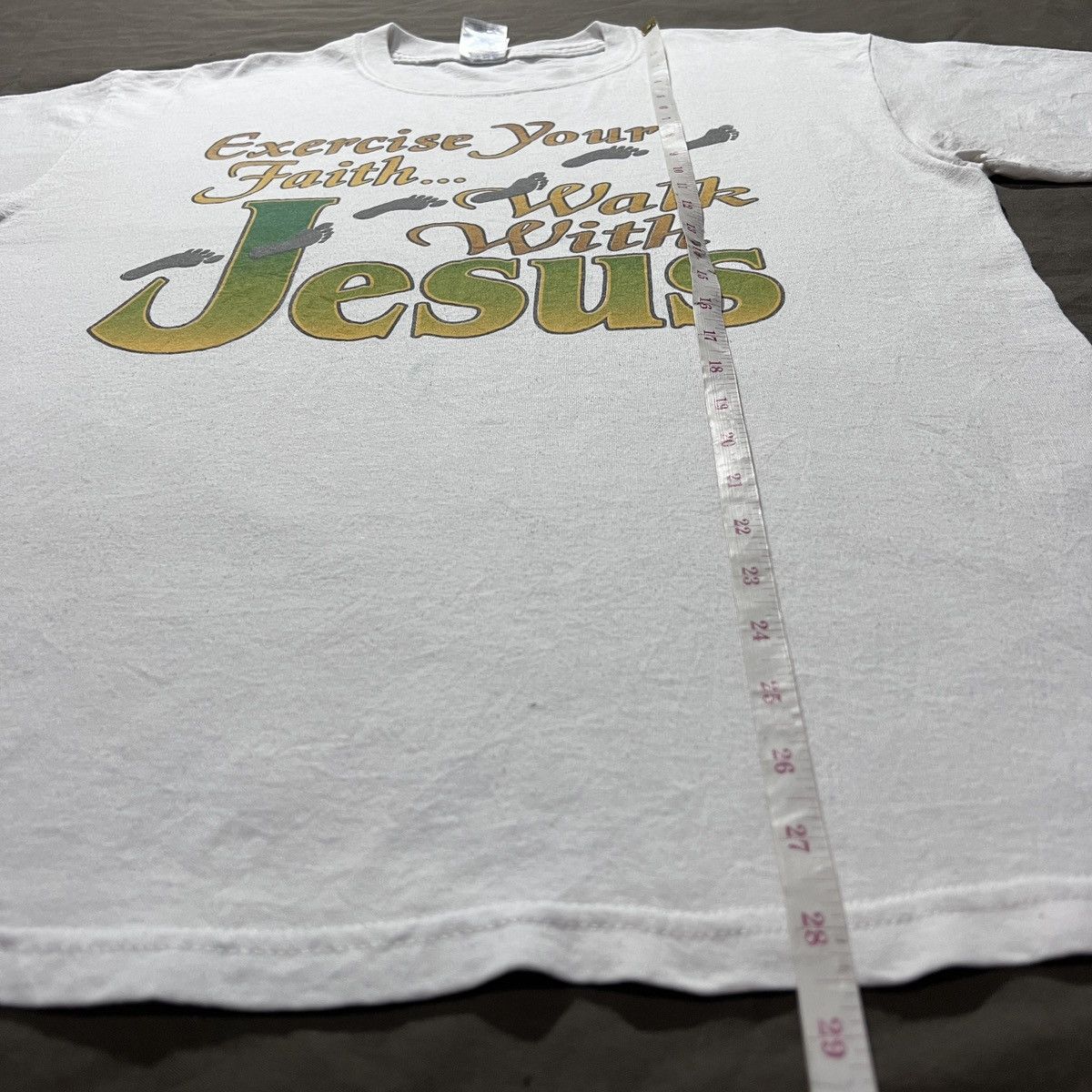 Vintage Vintage Y2K Walk With Jesus God Bible Holy Tee L Size US L / EU 52-54 / 3 - 9 Thumbnail