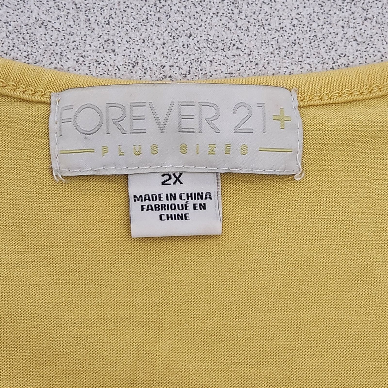 Forever 21 Forever 21 Yellow Brown Metal Circles Tank Top 2X Plus Size XXL / US 16-18 / IT 52-54 - 3 Thumbnail