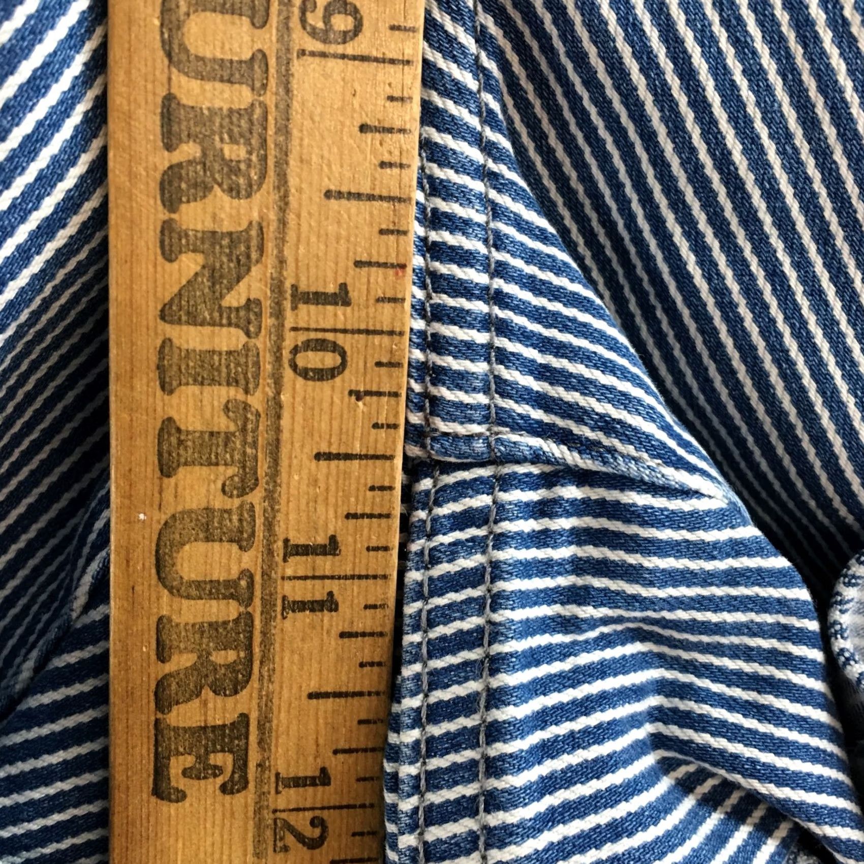 Calvin Klein Calvin Klein Short Bermuda Mid Rise Cuffed Hem Cotton Blend Blue Womens 6 Shirt Casual Modern 30 Blue 5-Pocket Denim Spring Summer Fall Women Size 28" / US 6 / IT 42 - 6 Thumbnail