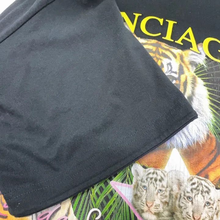 Other Balenciaga Balenciaga SS22 FBI Pattern Graphic TShirt -250 Size US L / EU 52-54 / 3 - 5 Thumbnail
