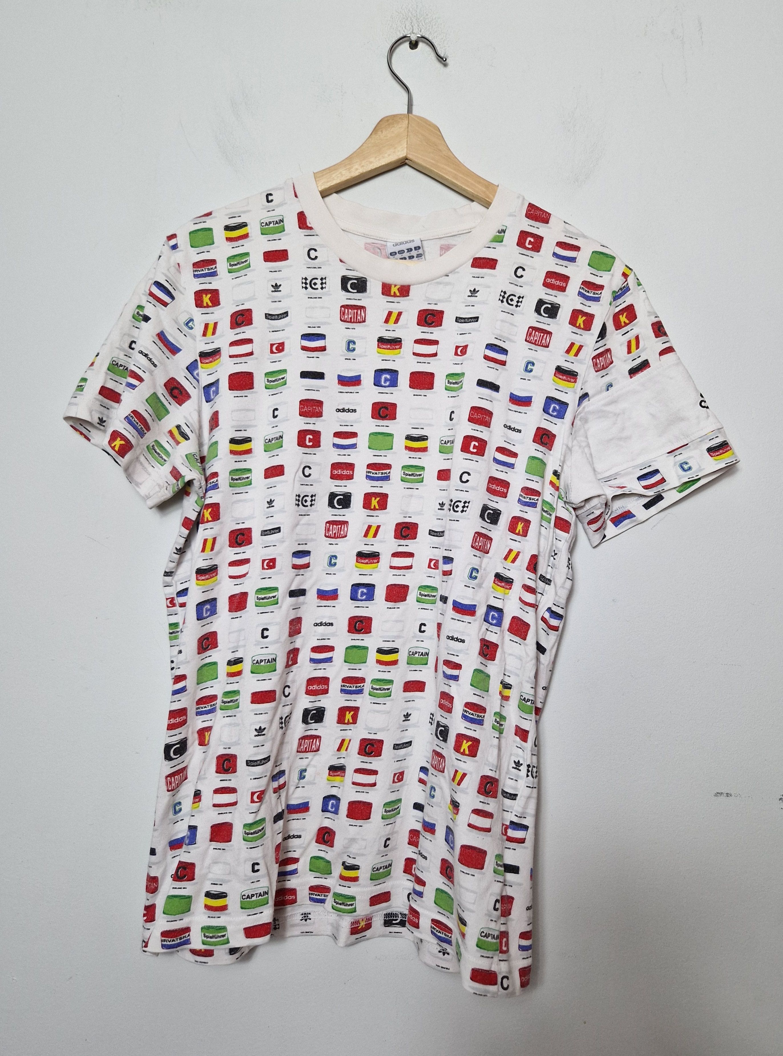 Adidas × Vintage Adidas vintage y2k tee Size US M / EU 48-50 / 2 - 1 Thumbnail
