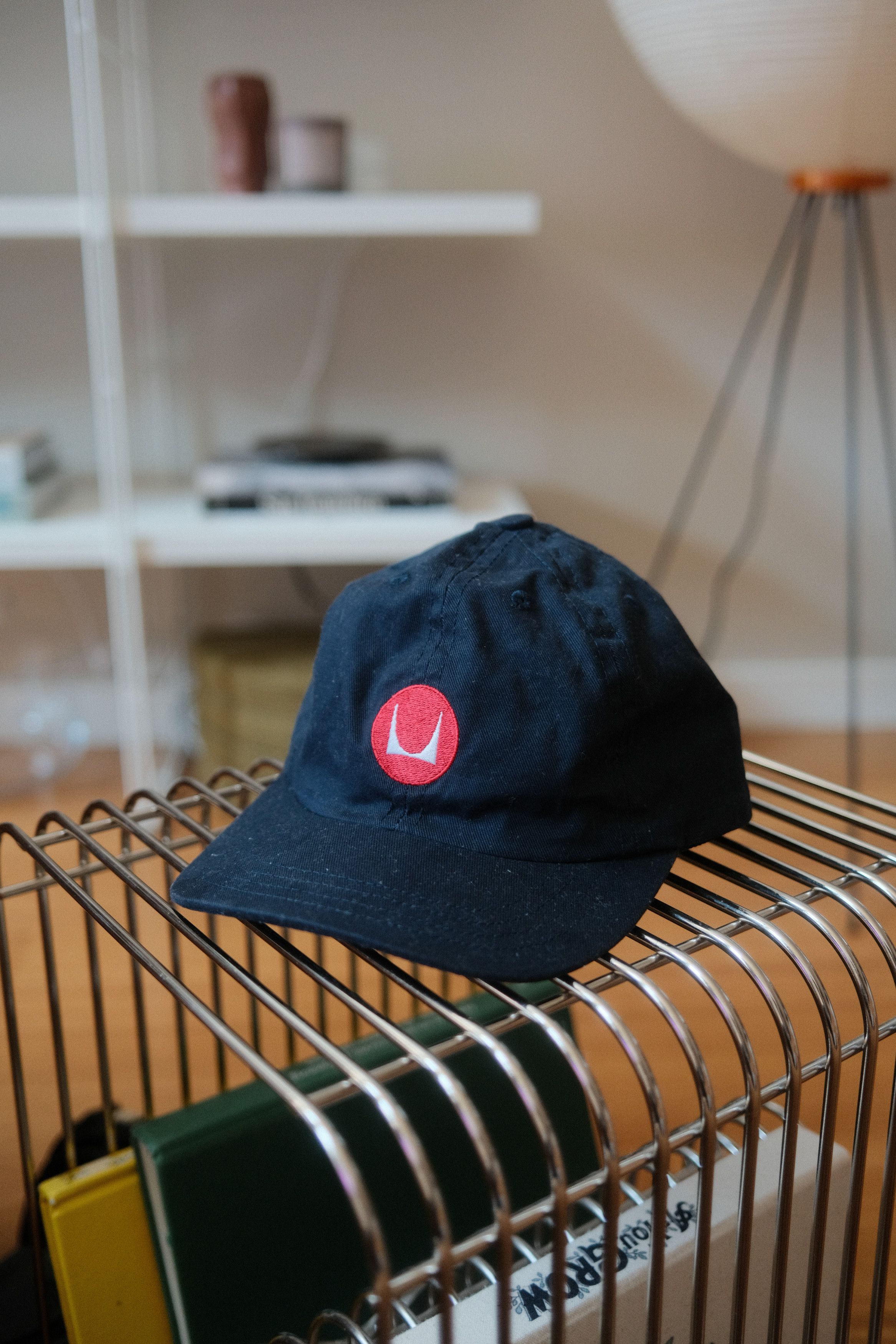 Vintage VTG Herman Miller Snapback Hat in Navy Size ONE SIZE - 1 Thumbnail