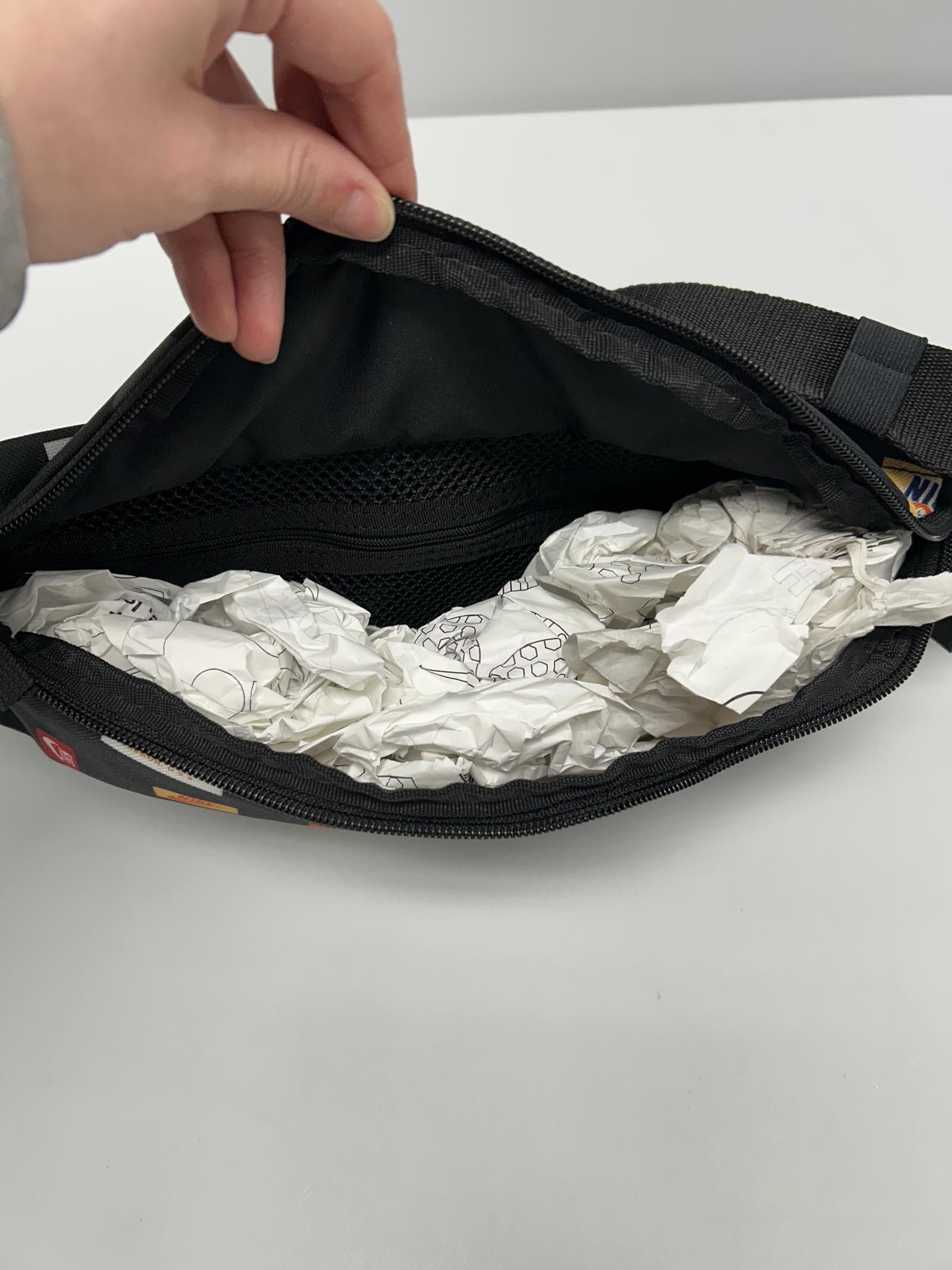 Nike Nike Logo Print Fanny Pack Size ONE SIZE - 6 Thumbnail