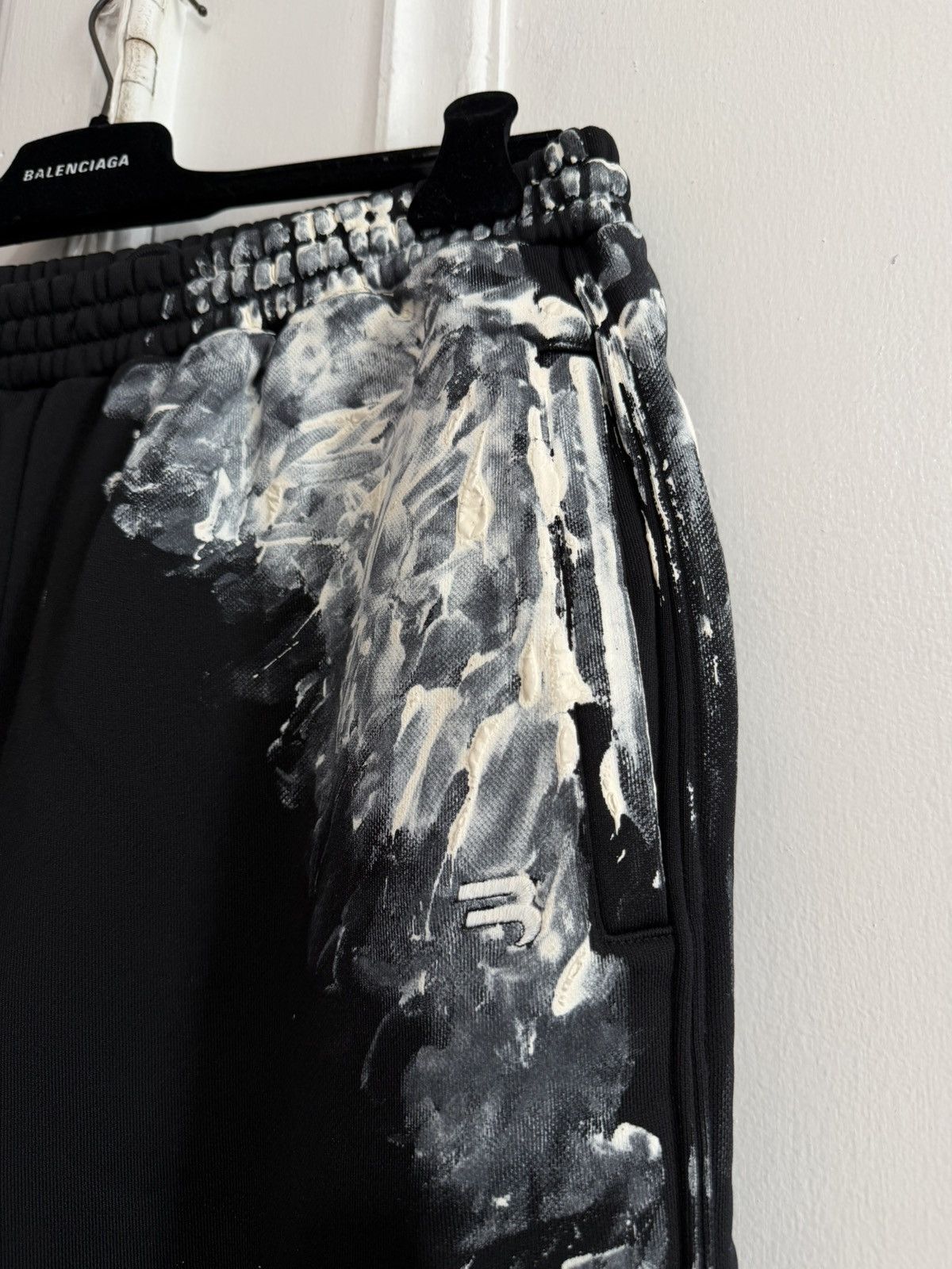 Balenciaga Painter Tracksuit Pant [M] Size US 32 / EU 48 - 2 Thumbnail