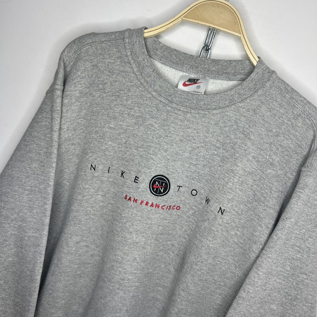 Nike Nike Vintage Sweatshirt Crewneck Town San Francisco Logo 90s Size US M / EU 48-50 / 2 - 4 Thumbnail