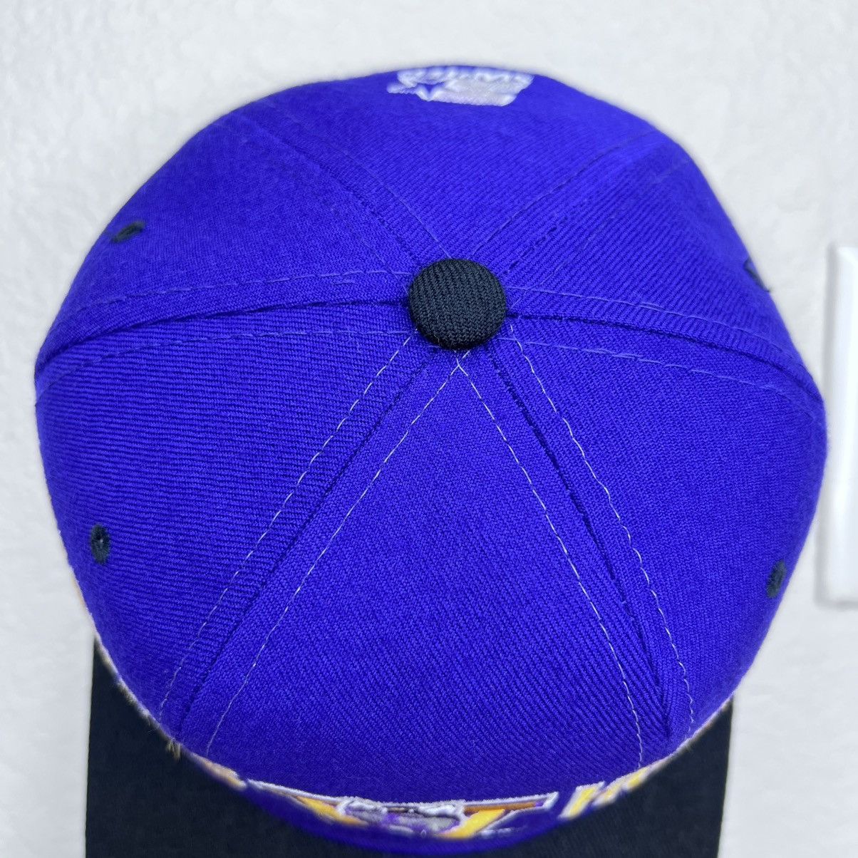 Starter Vintage 1990s Washington Huskies Starter Tri Power Snapback Size ONE SIZE - 8 Thumbnail