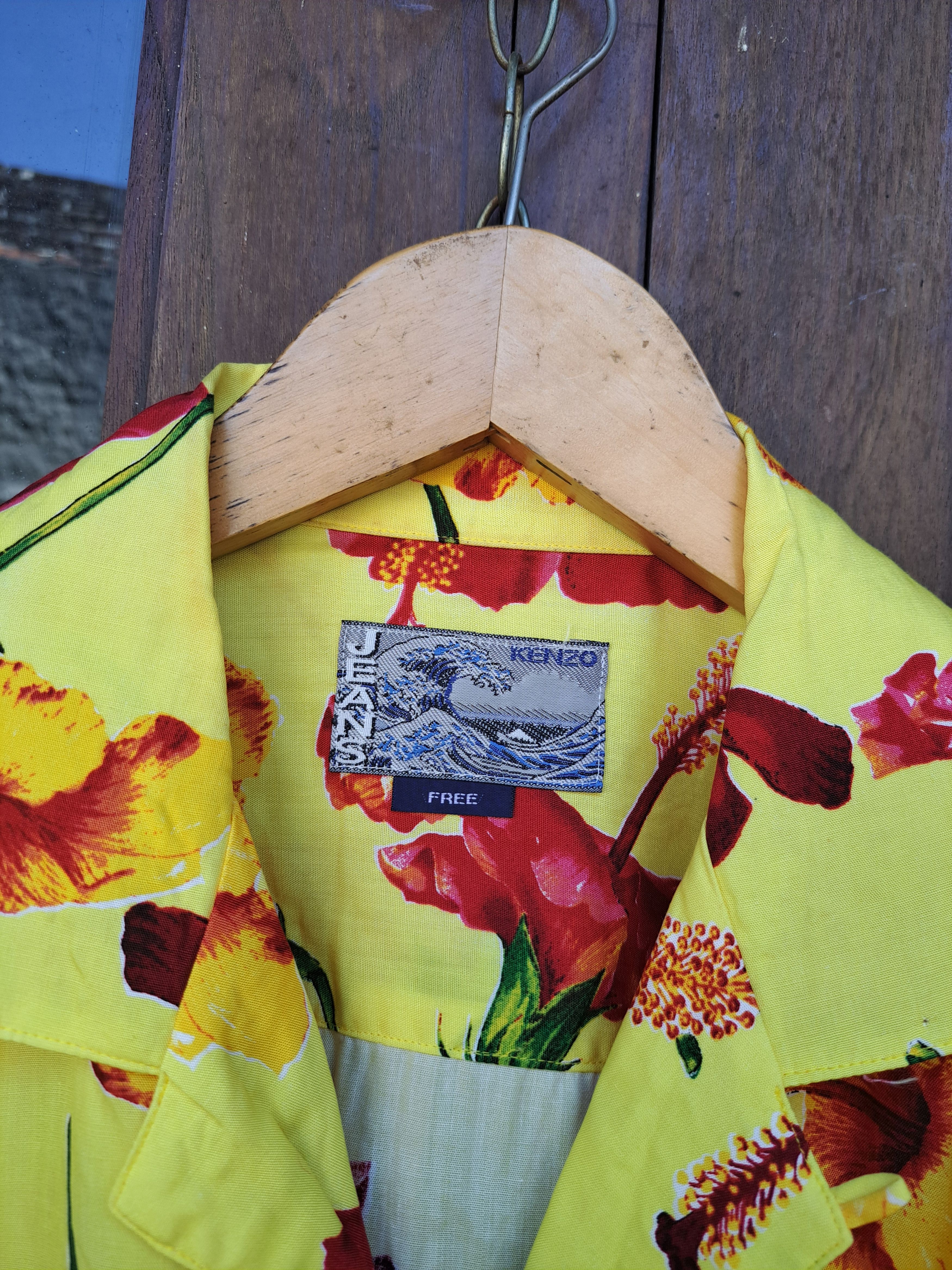 Kenzo KENZO Floral Rayon Shirts Size Free Size US L / EU 52-54 / 3 - 4 Thumbnail