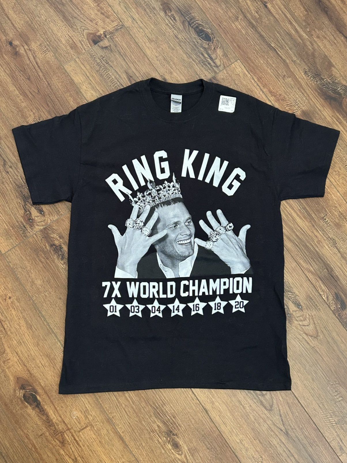 Gildan Tom Brady NFL New w/Sticker Ring King 7x Champ T-shirt Size US M / EU 48-50 / 2 - 4 Thumbnail