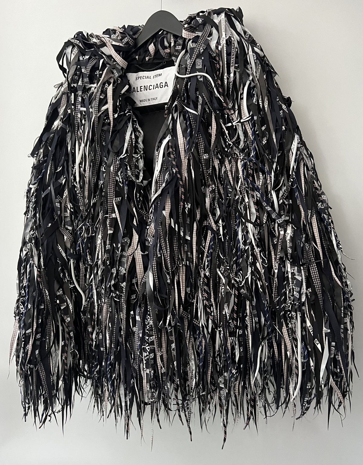 Balenciaga Balenciaga Pagoda Shoulder Coat Size US M / EU 48-50 / 2 - 3 Thumbnail
