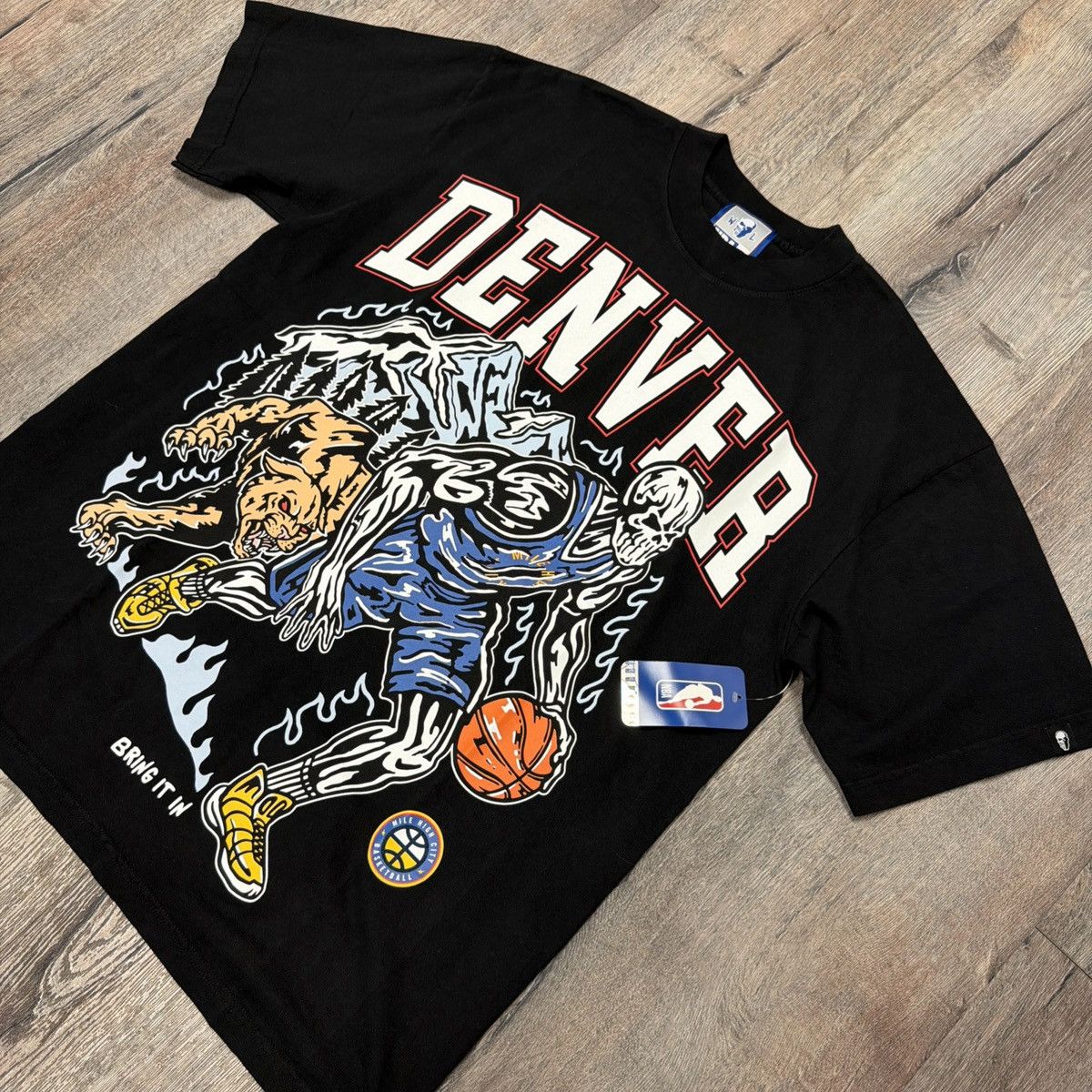 NBA × Warren Lotas NWT Denver Nuggets x Warren Lotas Bring It In Tee Size Large Size US L / EU 52-54 / 3 - 1 Thumbnail