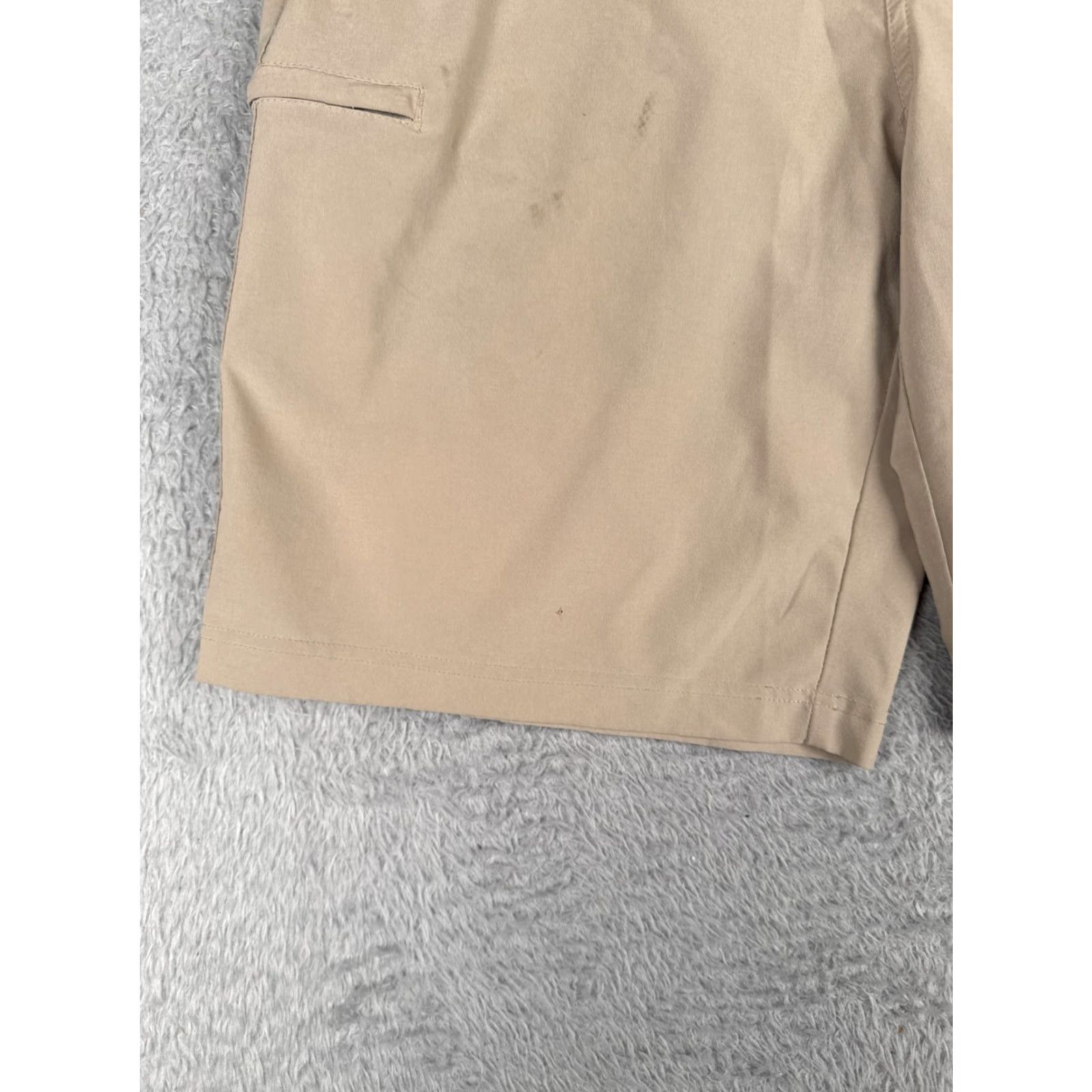 Vintage Columbia Mens Shorts Casual Chino Beige 34x10 Flat Front Polyester Cotton PFG Boating Size US 34 / EU 50 - 3 Thumbnail