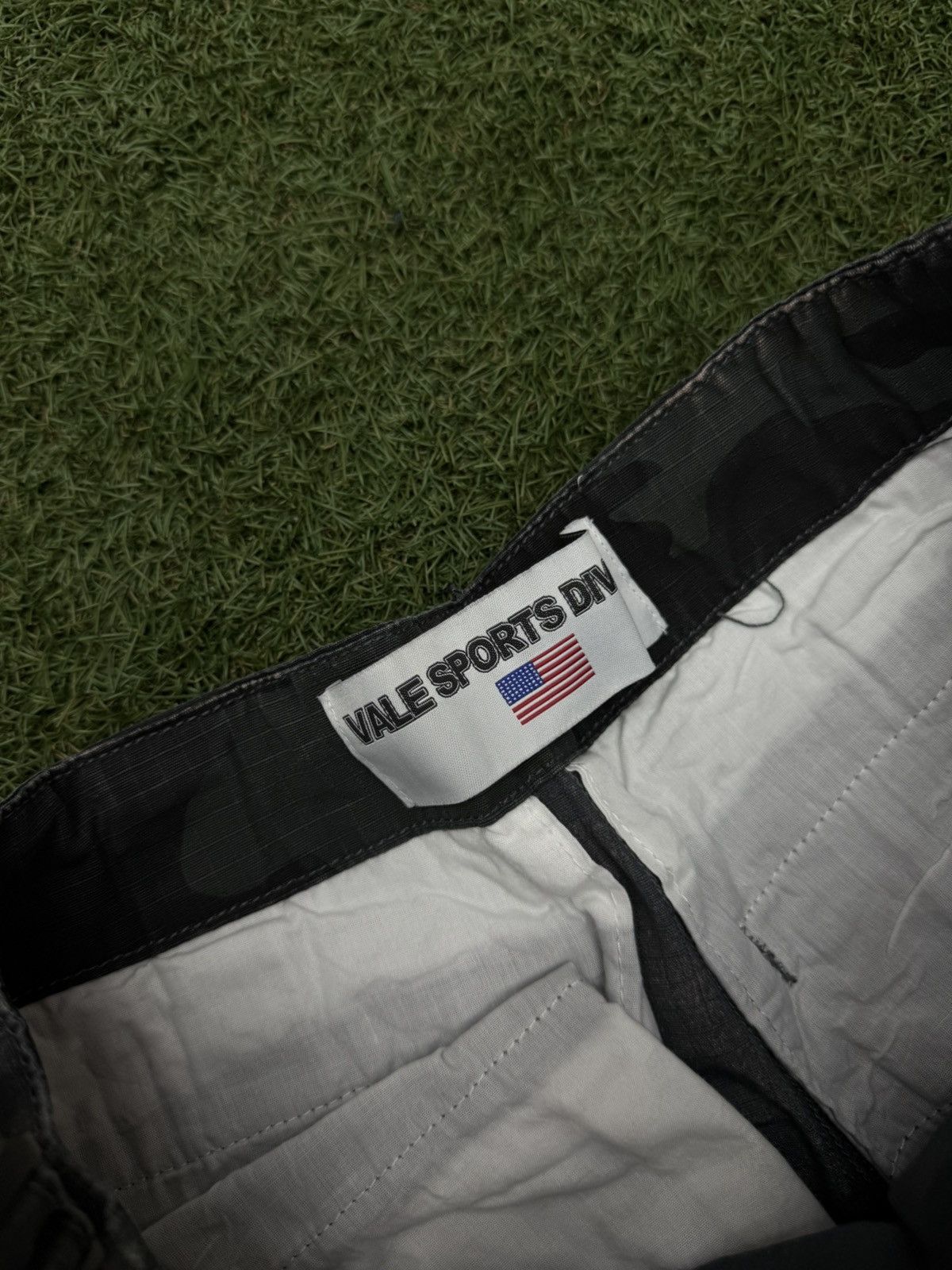 Vale Vale VA-1 Black Camo Cargo Sweatpants Size (30) NEW Size US 30 / EU 46 - 10 Thumbnail