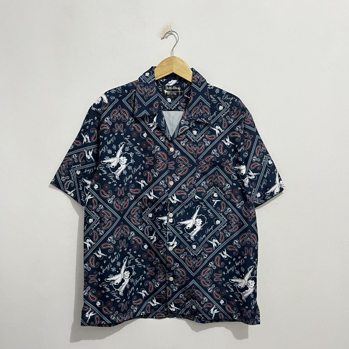 Other Vintage Y2K Betty Boop All Over Print Shirt Size US L / EU 52-54 / 3 - 1 Thumbnail
