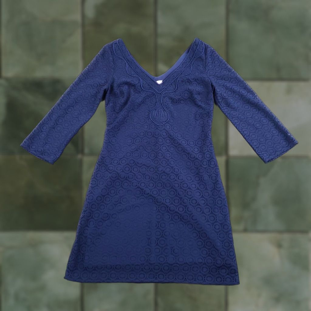 Lilly Pulitzer Lilly Pulitzer Alden Tunic Dress Womens Medium Blue Lace V-Neck 3/4 Sleeve Geometric Polyester Shirt Dress 76800 Size M / US 6-8 / IT 42-44 - 1 Thumbnail
