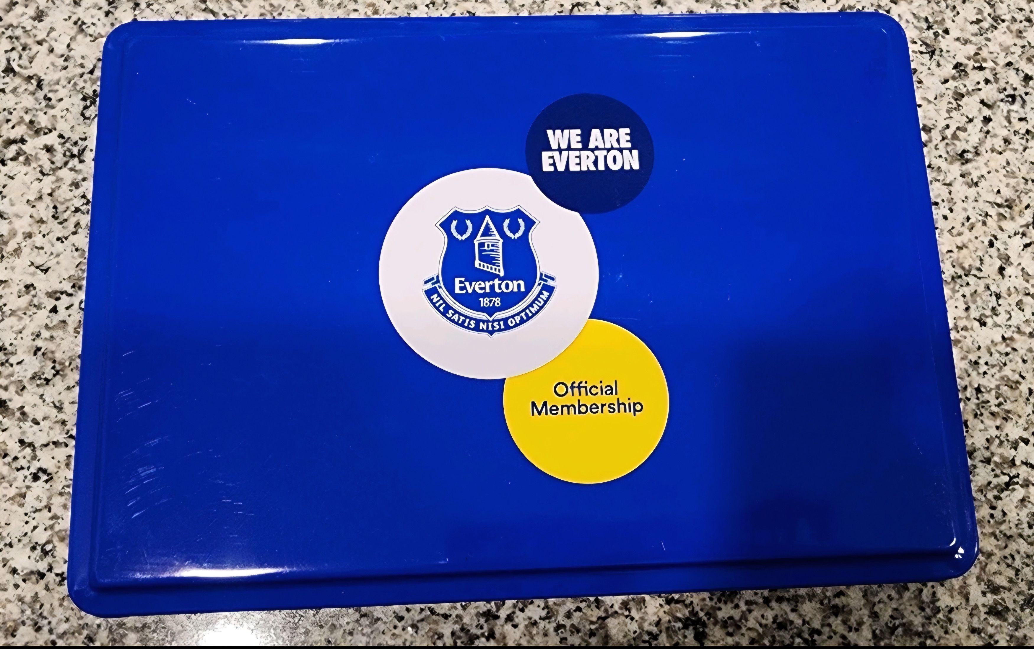 Other NIB Everton Soccer Premier League Membership Box Scarf Set Size ONE SIZE - 3 Thumbnail