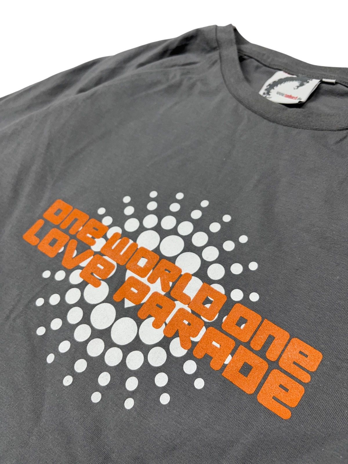 Thunderdome Vintage 2000 Love Parade Wien One World Techno Gabber Rave Size US M / EU 48-50 / 2 - 4 Thumbnail