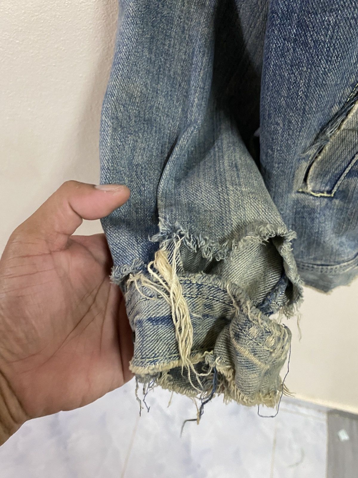 Maui and Sons Vtg Maui & Son Distrssed Denim Jacket Size US L / EU 52-54 / 3 - 9 Thumbnail