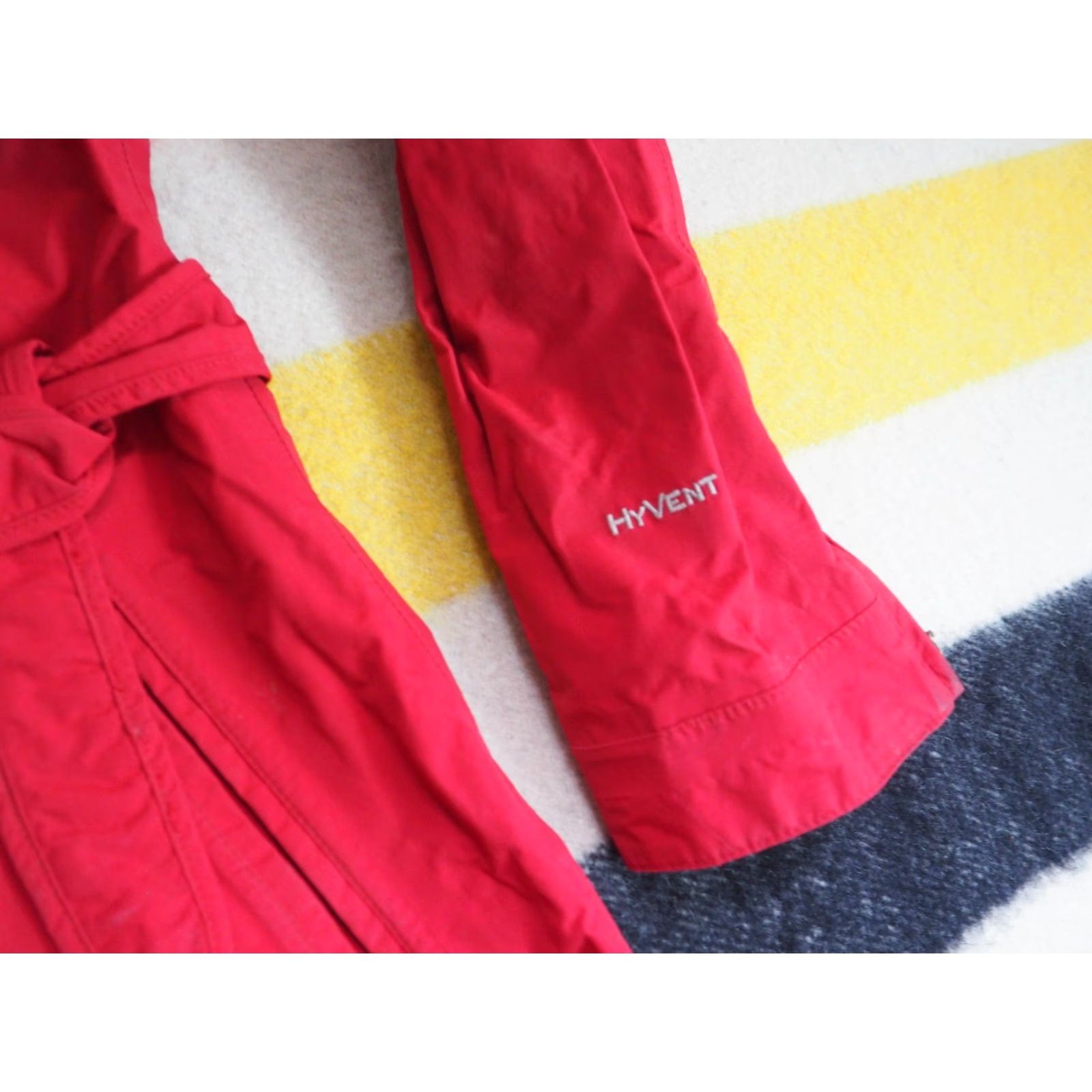 The North Face The North Face Jacket Womens L Red Full Zip Nylon Coat Belted Hyvent Rain Coat Outdoor 90s? Size L / US 10 / IT 46 - 6 Thumbnail