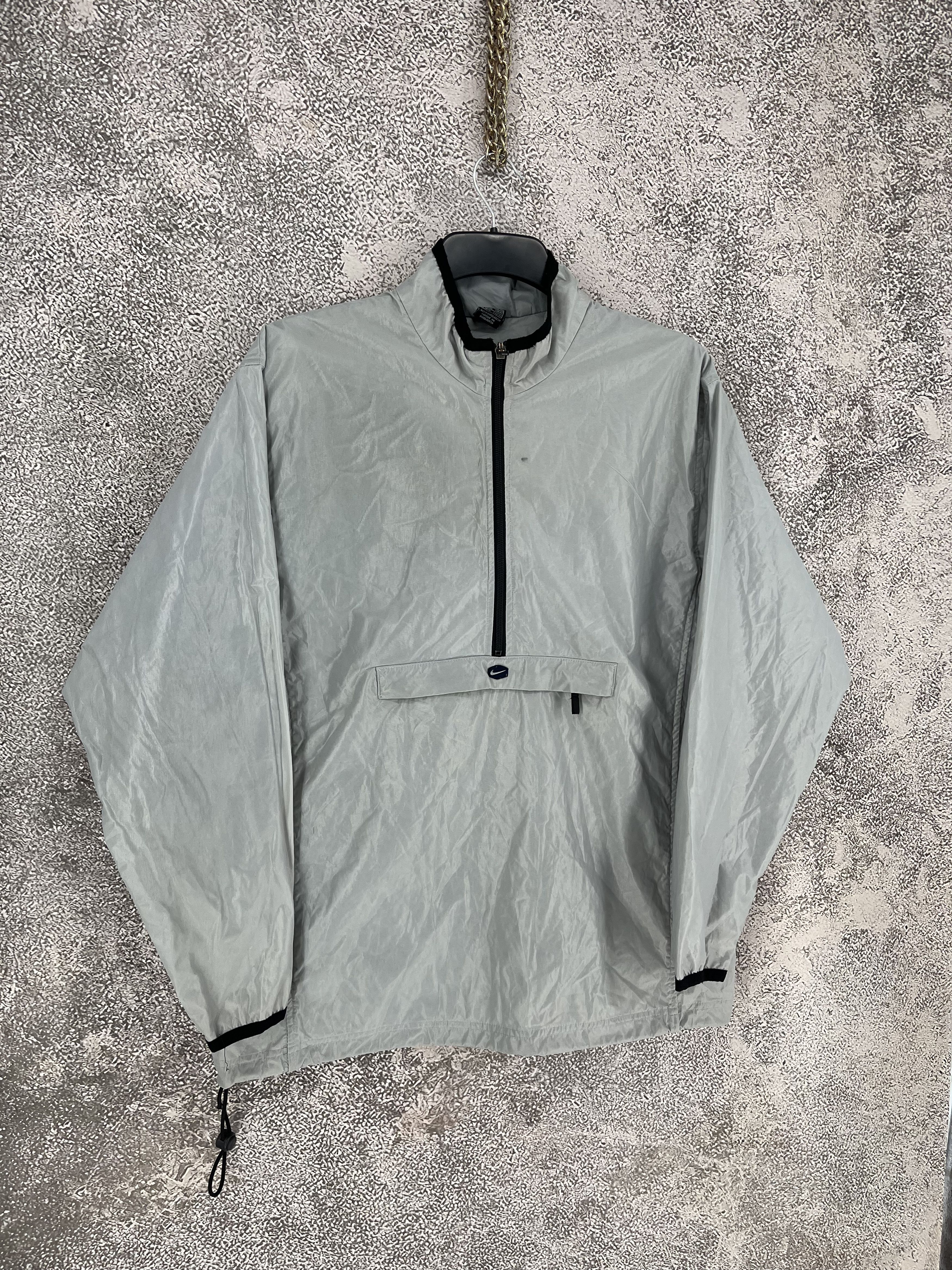 Nike Vintage Nike Pullover Windbreaker Hoodie Grey Size-M Size US M / EU 48-50 / 2 - 3 Thumbnail