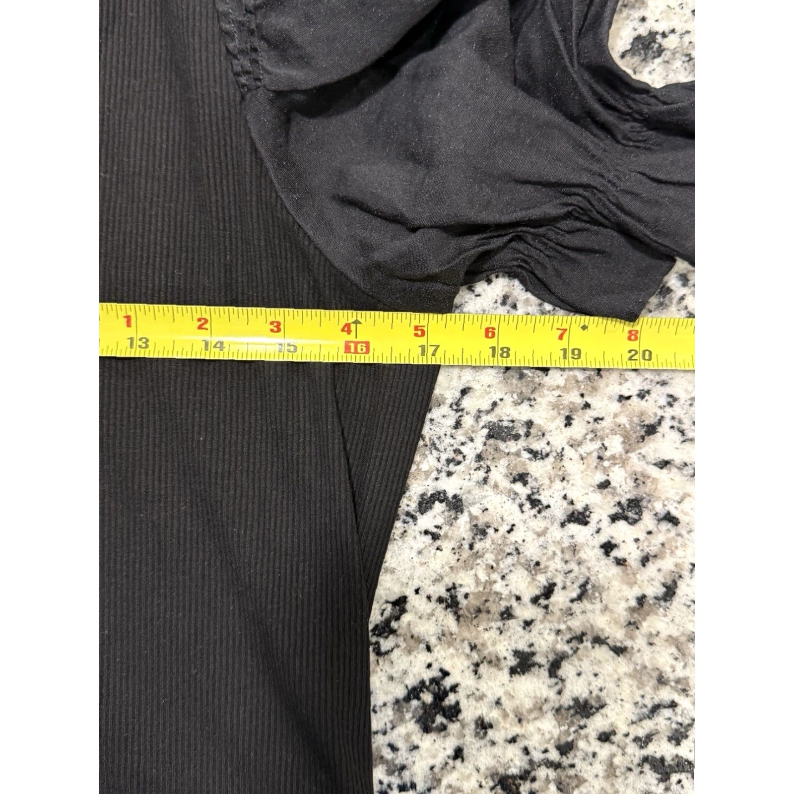 Vintage Tuckernuck Livia Top Black Puff Sleeve Henley Knit Tee Short Sleeve Ribbed Polyester Rayon Spandex T-Shirt Womens Small NWOT Size S / US 4 / IT 40 - 6 Thumbnail
