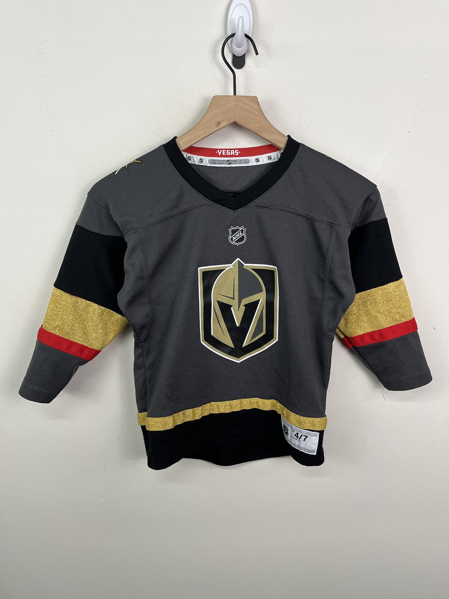 Vintage Vintage 90s Las Vegas Golden Knights Youth Hockey Jersey XXS Size US XXS / EU 40 - 1 Thumbnail