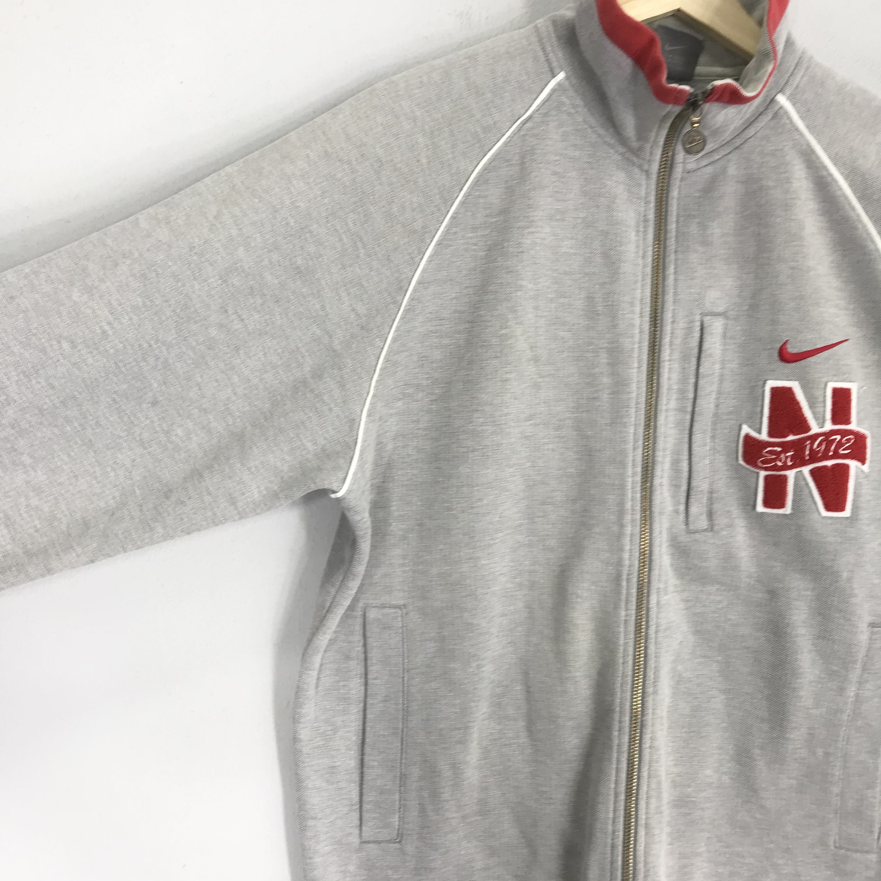 Nike Vintage Nike Swoosh Training Gray - 134 Size US M / EU 48-50 / 2 - 3 Thumbnail