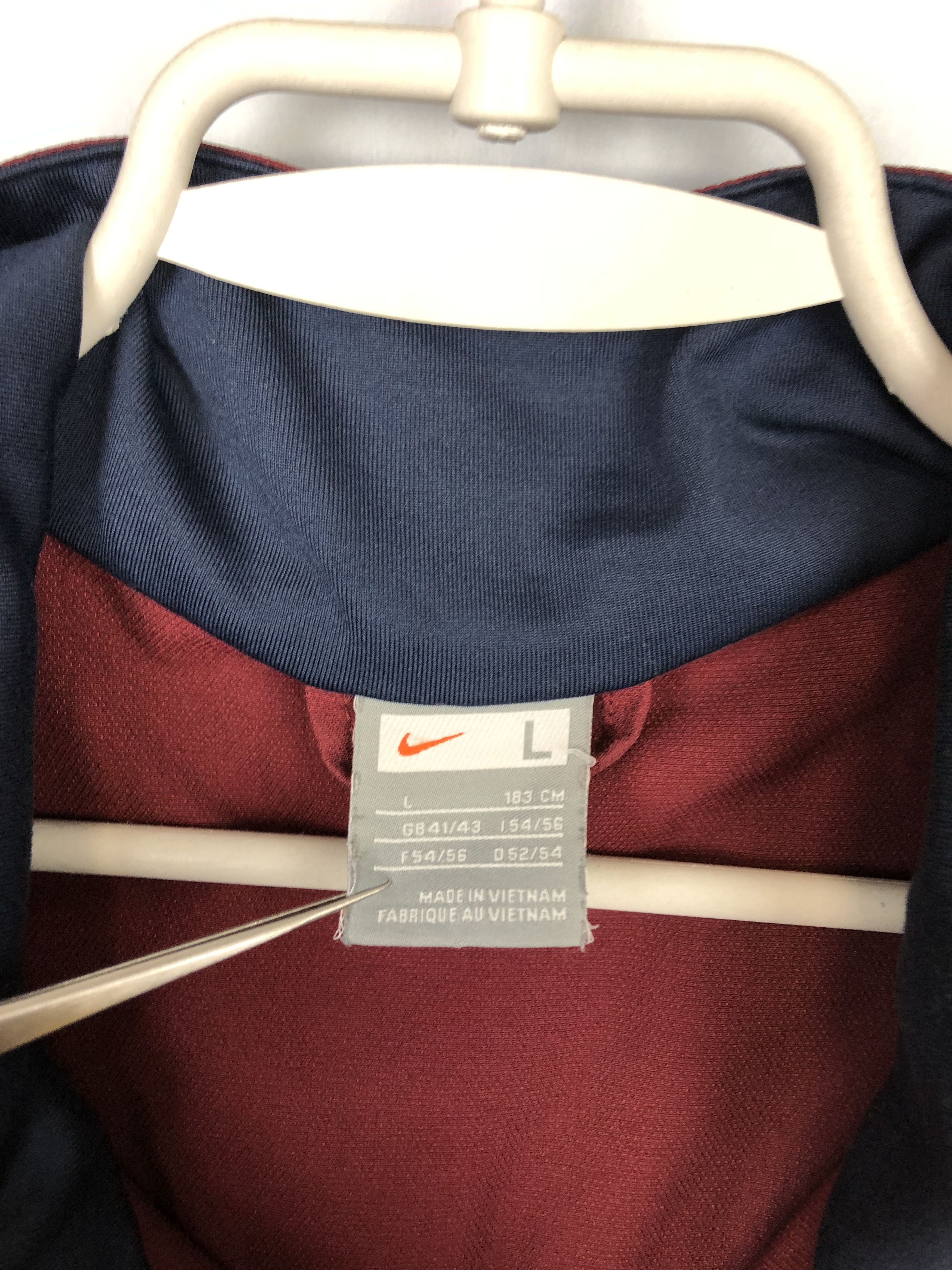 Nike Vintage Nike Arsenal Football Jacket Soccer Track Top Size US L / EU 52-54 / 3 - 10 Thumbnail