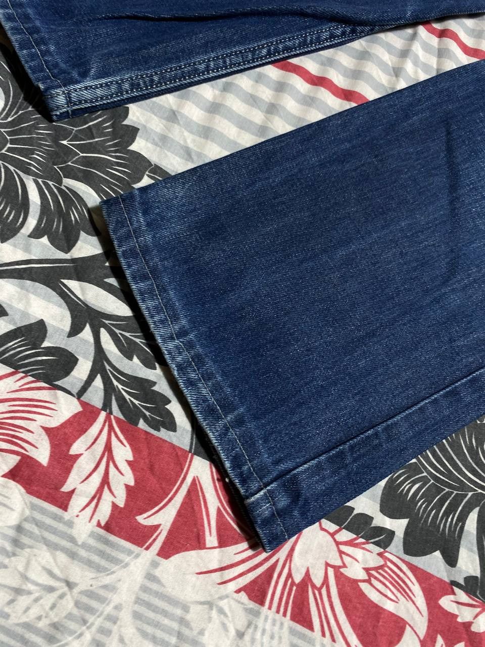 Diesel × Vintage Vintage Diesel MENNIT REGULAR STRAIGHT Denim Jeans Size US 32 / EU 48 - 22 Thumbnail
