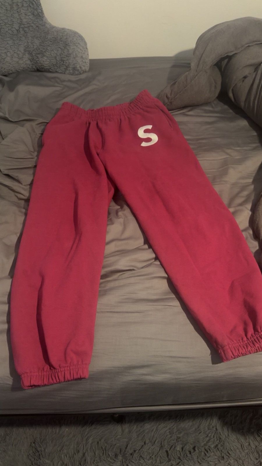 Supreme Supreme S Logo Sweatpant (FW25) Size US 32 / EU 48 - 1 Thumbnail