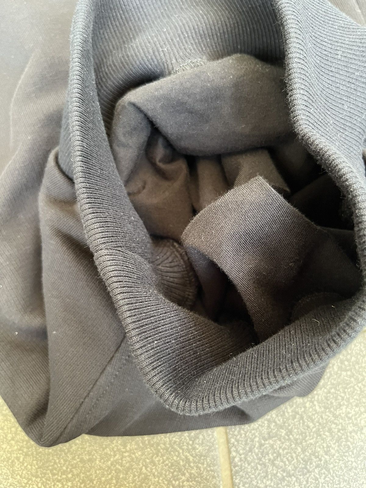Other Black cuffed baggy double layered sweatpants Size US 33 - 2 Thumbnail