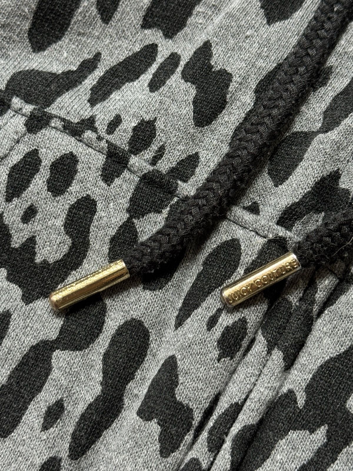 Juicy Couture JUICY COUTURE LEOPARD PRINT HOODIE&PANTS SET TRACKSUIT Size XL / US 12-14 / IT 48-50 - 8 Thumbnail