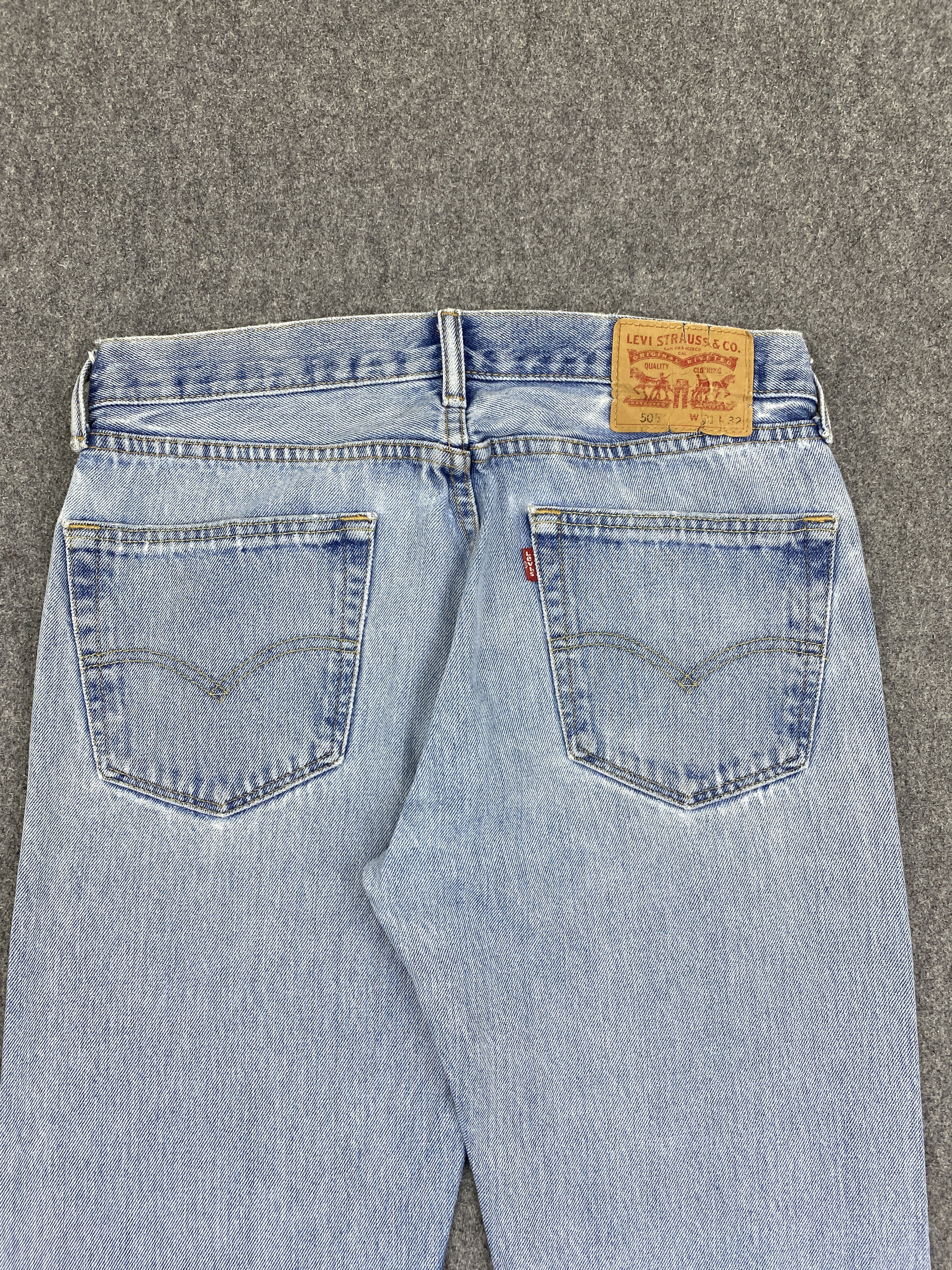 Levi's Vintage Levi's 501 Light Blue Jeans DP2769 Size US 32 / EU 48 - 4 Thumbnail