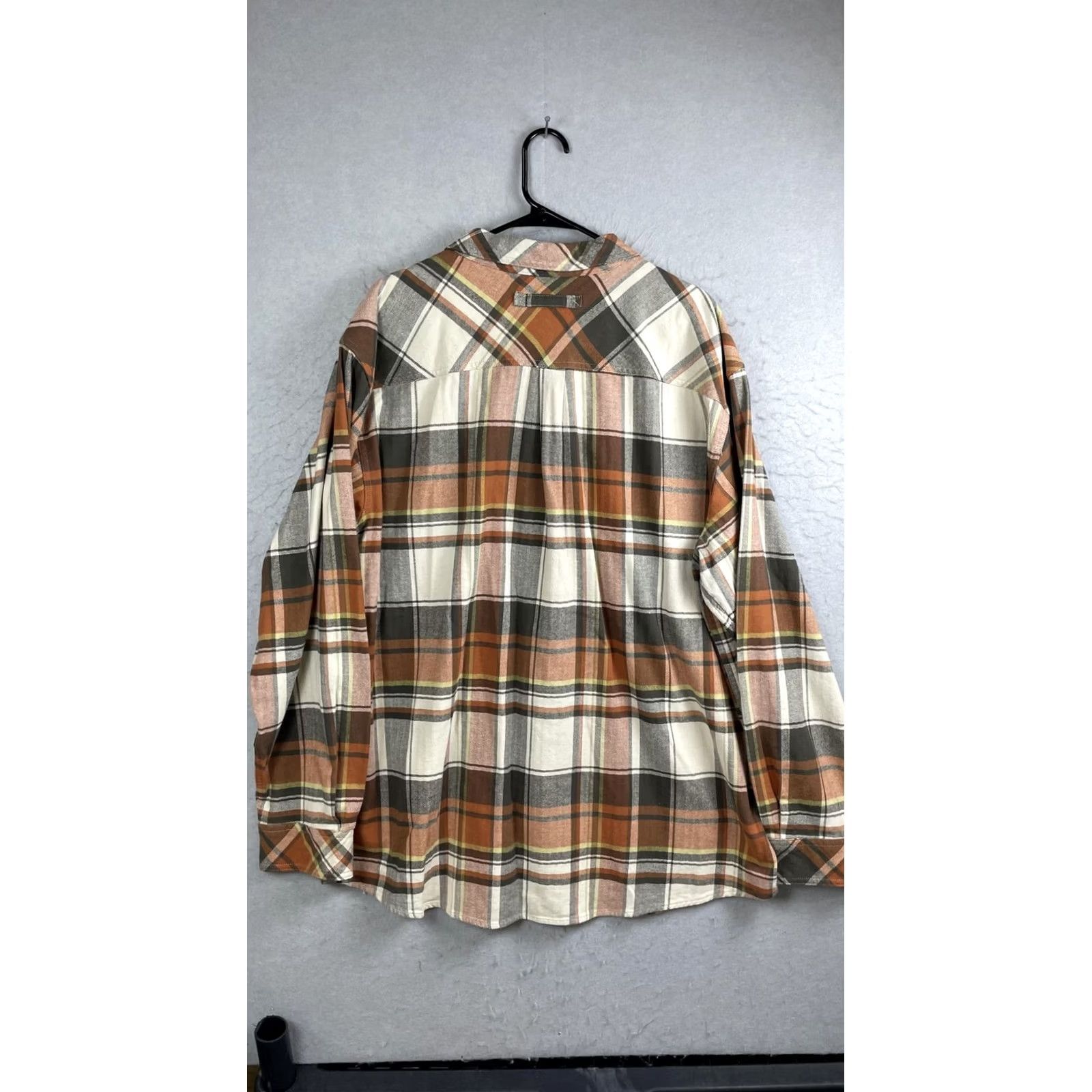 Vintage Legandary Whitetails Shirt Mens 2XL Orange Brown Plaid Flannel Button Down Size US XXL / EU 58 / 5 - 6 Thumbnail