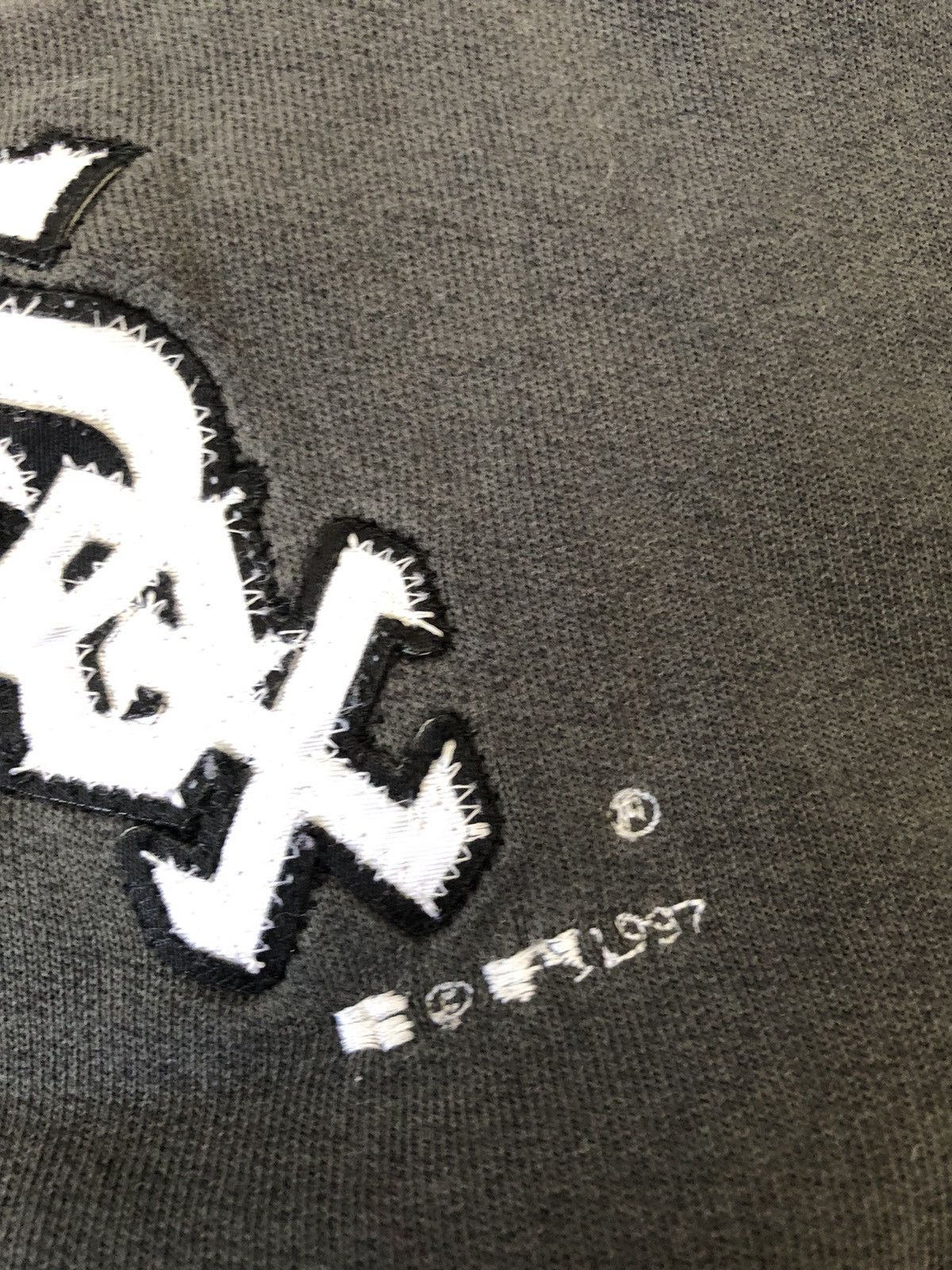 Russell Athletic Vintage Russell Athletic White Sox Baseball Faded Sweatshirt Size US L / EU 52-54 / 3 - 4 Thumbnail