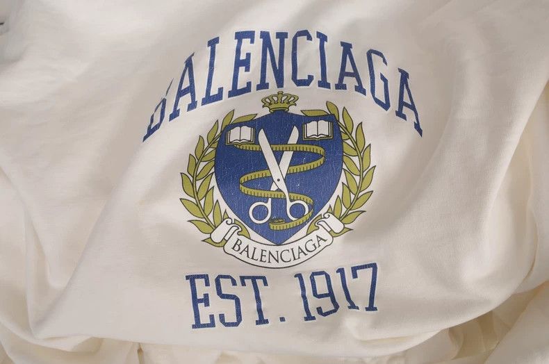 Balenciaga Balenciaga Letter Logo print hooded long sleeve sweatshirt Size US M / EU 48-50 / 2 - 3 Thumbnail