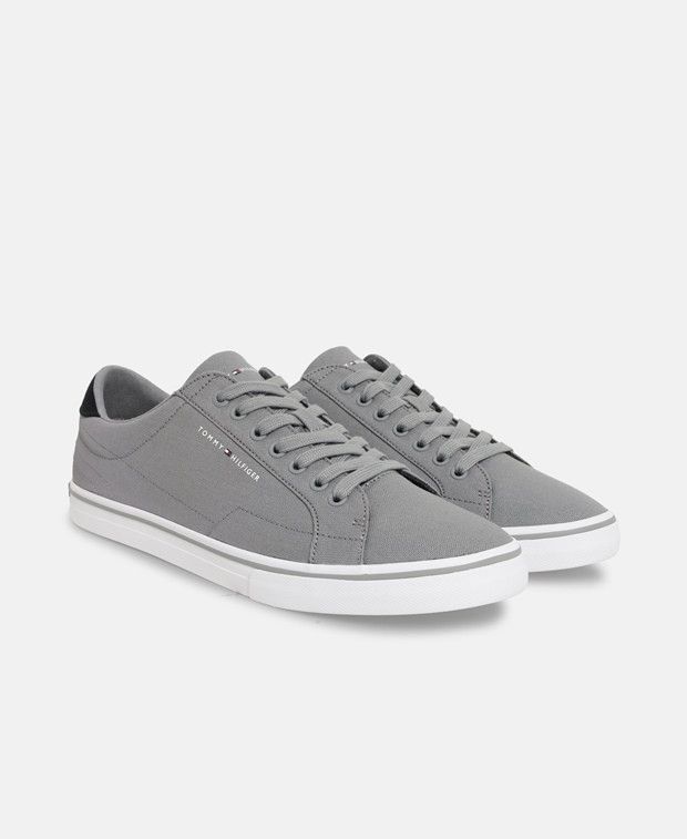 Tommy Hilfiger Vulc Core Sneakers Size US 7 / EU 40 - 1 Thumbnail